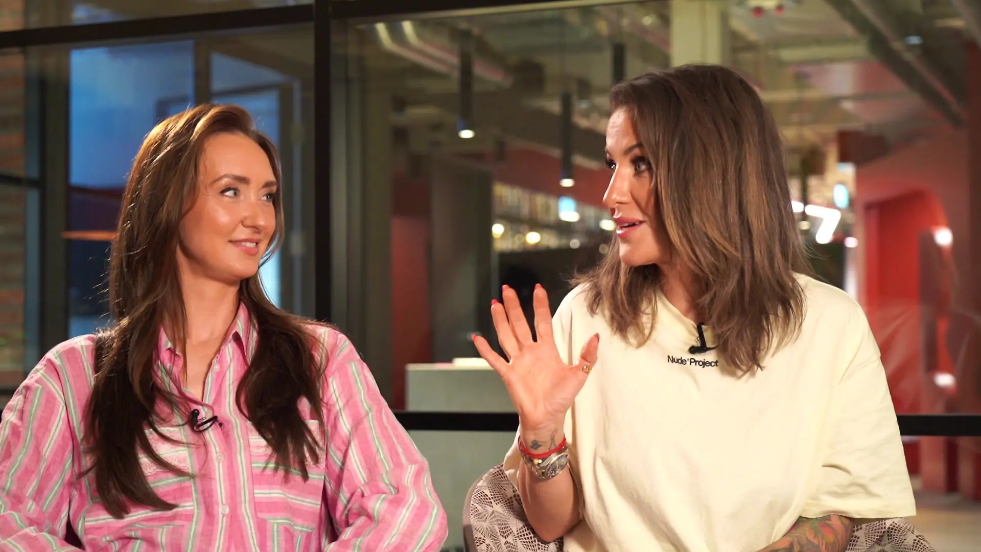 Georgina Stumpf und Charlotte Würdig.
