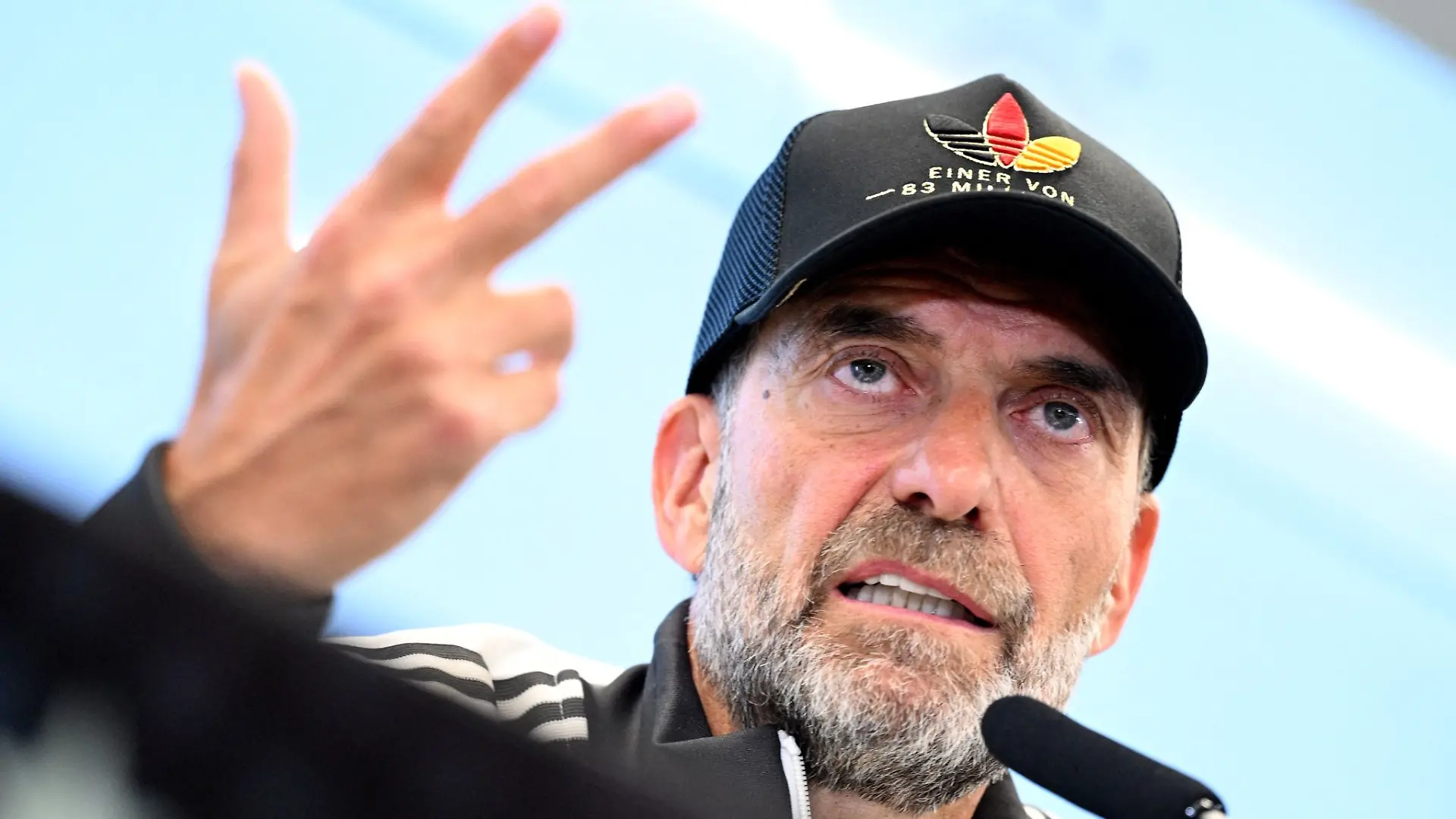 Drei Punkte will Jürgen Klopp - und das bei seinem Start am liebsten in allen vier Nations-League-Spielen. (Archivbild)