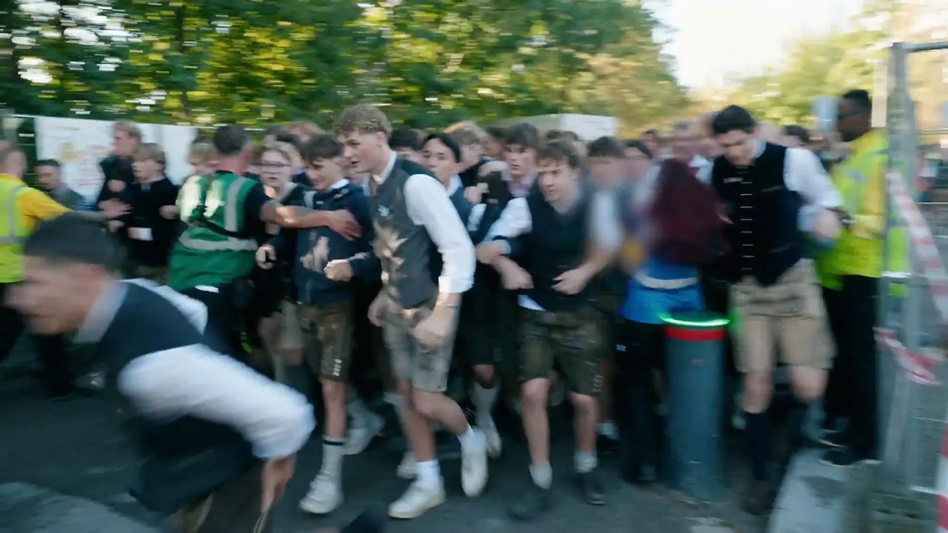 Bild von So kämpfen die Sicherheitskräfte gegen den Wiesn-Wahnsinn