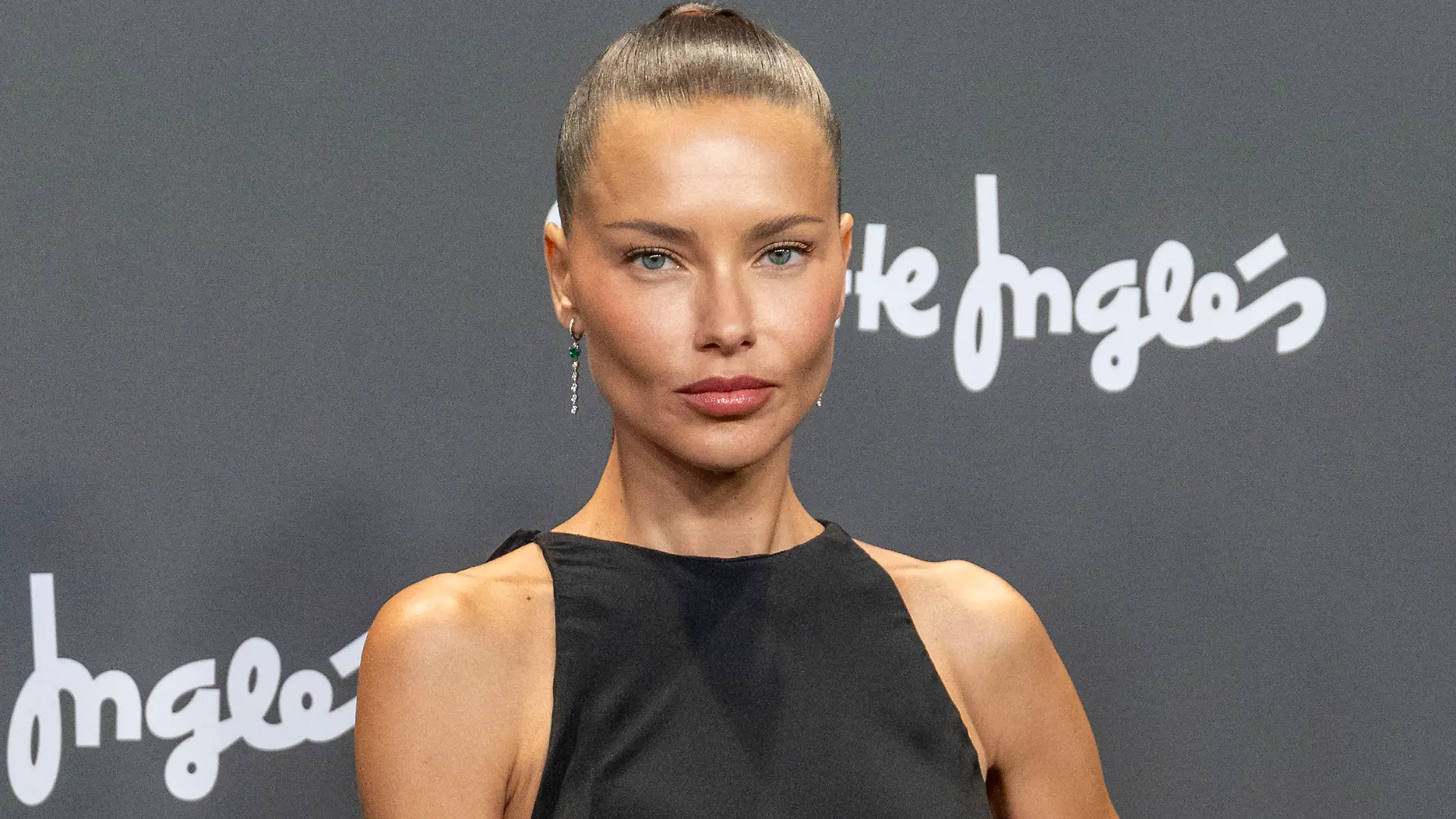 September 18, 2026, Madrid, Madrid, Spain: Brazilian supermodel ADRIANA LIMA attends the MBFW Madrid closing party at Reina SofoÂa Museum on September 18, 2026 in Madrid, Spain. Madrid Spain PUBLICATIONxINxGERxSUIxAUTxONLY - ZUMAc312 20260918_zsp_c312_006 Copyright: xOscarxManuelxSanchezx