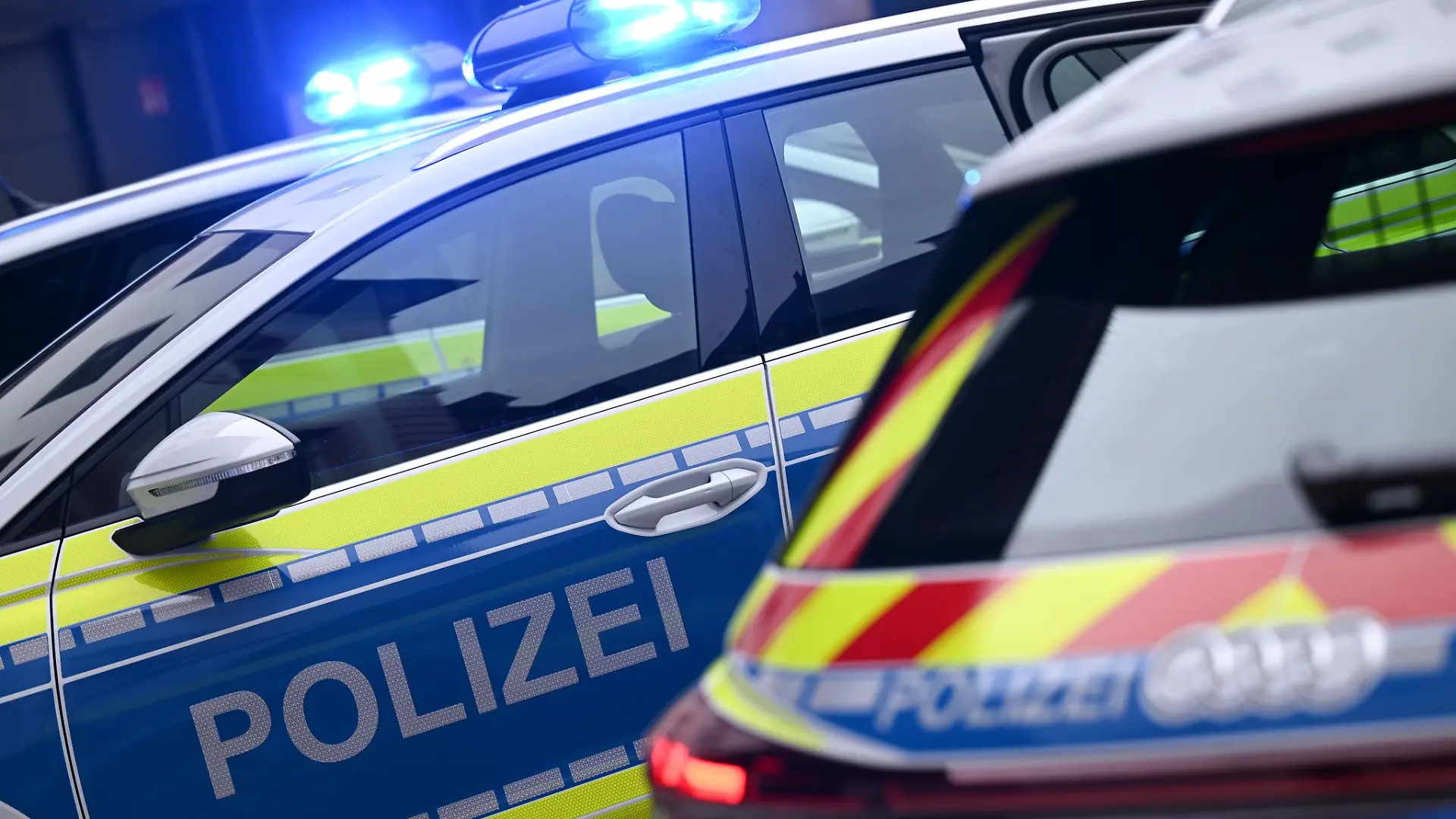 Bild zu: "Dreifache Mutter (†36) in Coesfeld erstochen – Ehemann nach stundenlanger Suche gefasst"