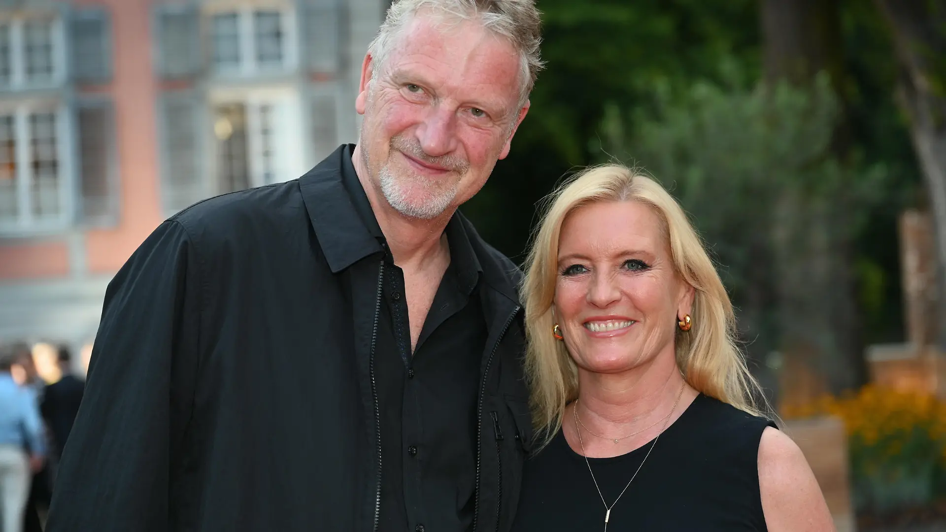 Produzent Michael Souvignier und Moderatorin Claudia Kleinert kommt zur Abendveranstaltung anlässlich der Kölner Jurysitzung zum international Emmy Award 2024 - Semi Final round of Judging der international Emmy Awards auf Schloss Arff