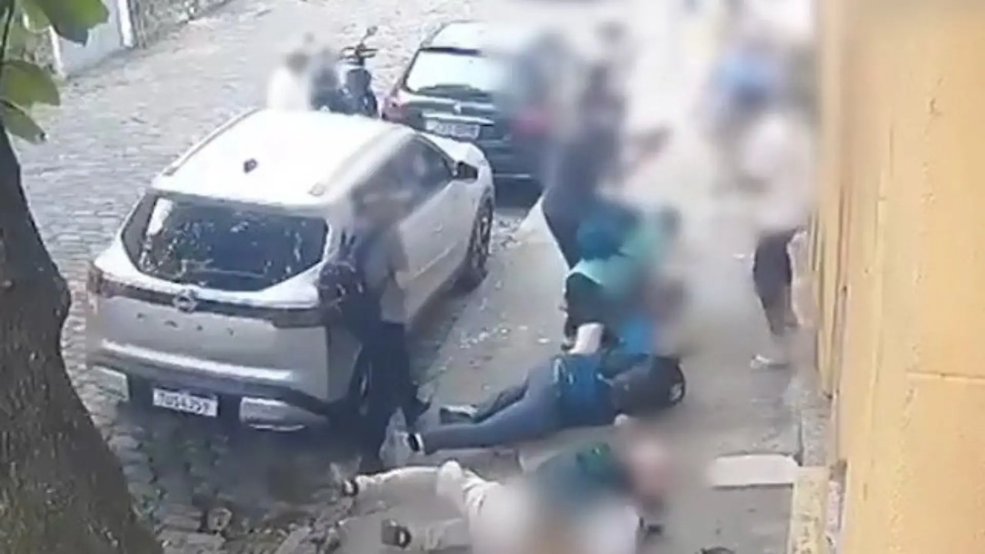 Raubüberfall in Rio! Deutscher Tourist will helfen und wird verletzt Plötzlich fällt ein Schuss