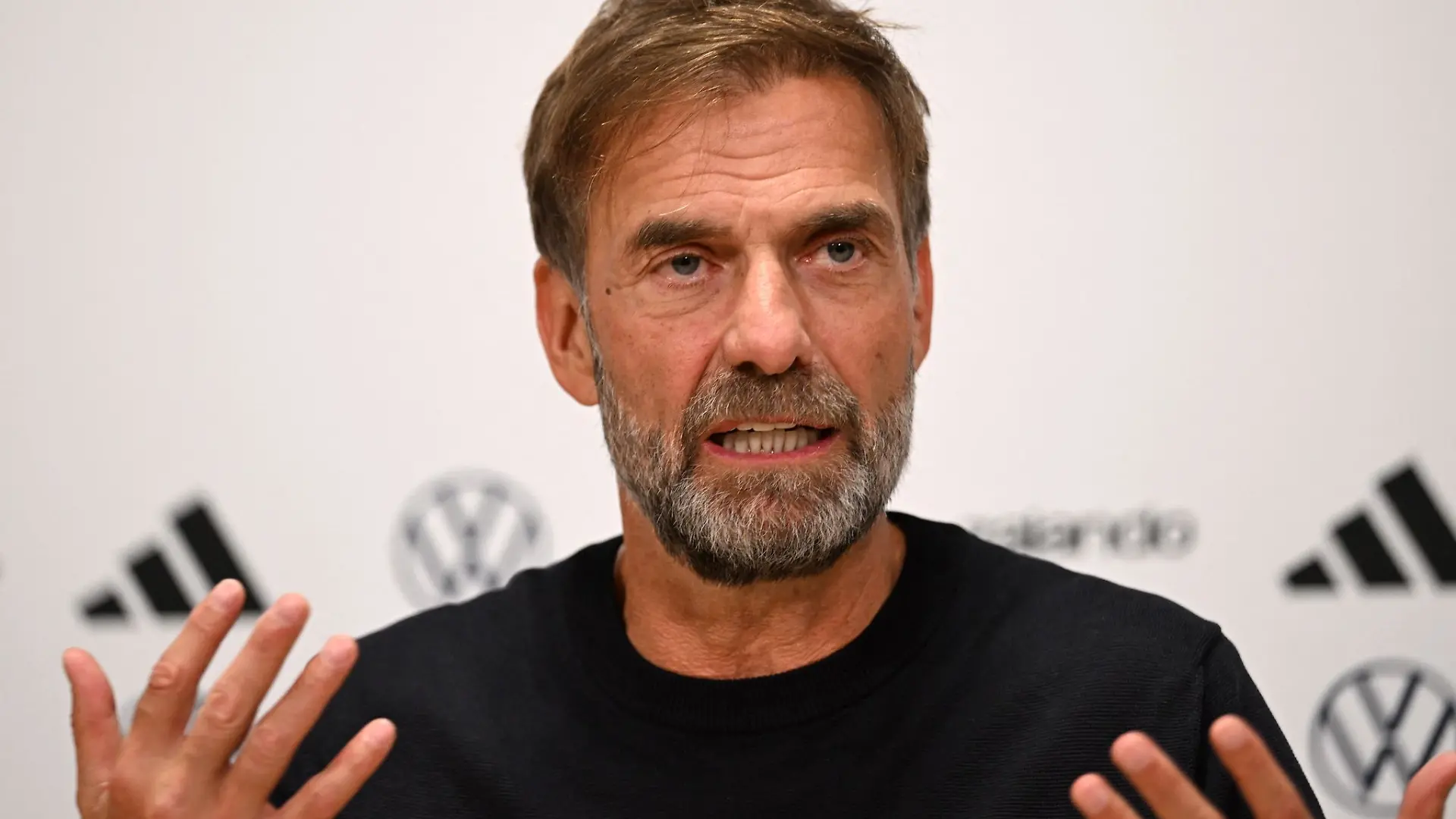 Jürgen Klopp startet gegen die Niederlande als Bundestrainer.