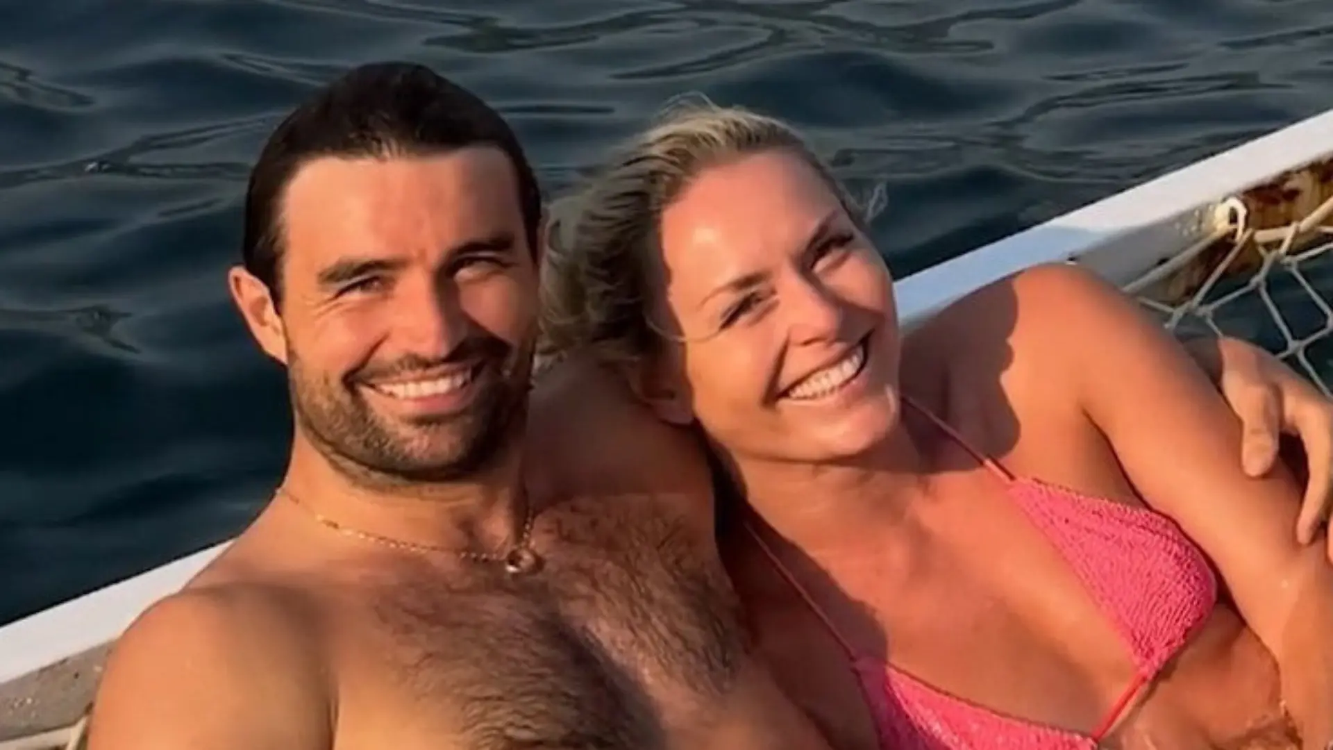 Sexy Liebesurlaub! Weltstar macht Beziehung mit neuem Freund öffentlich Er ist elf Jahre jünger