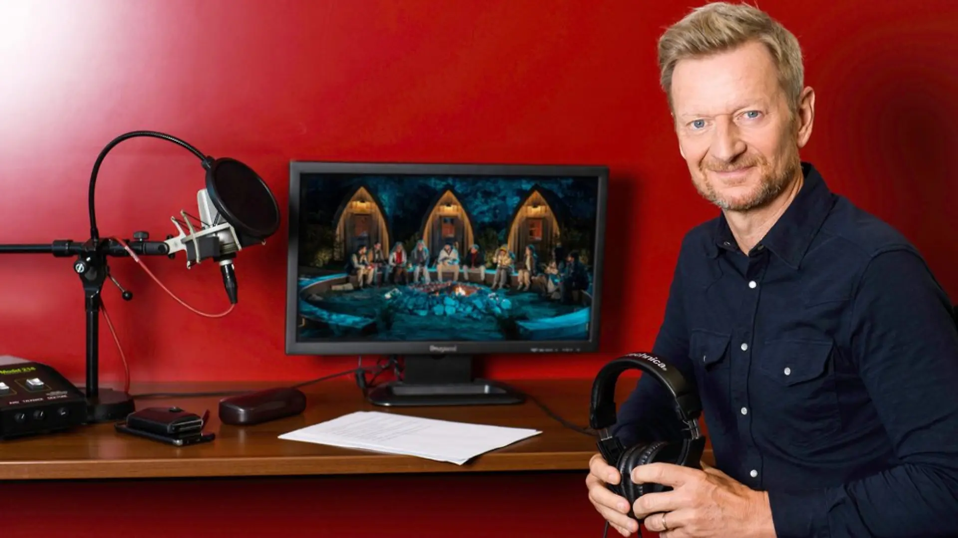 Prominenter Sprecher von "Werwölfe - Das Spiel von List und Täuschung" ist Schauspieler und Comedian Michael Kessler.