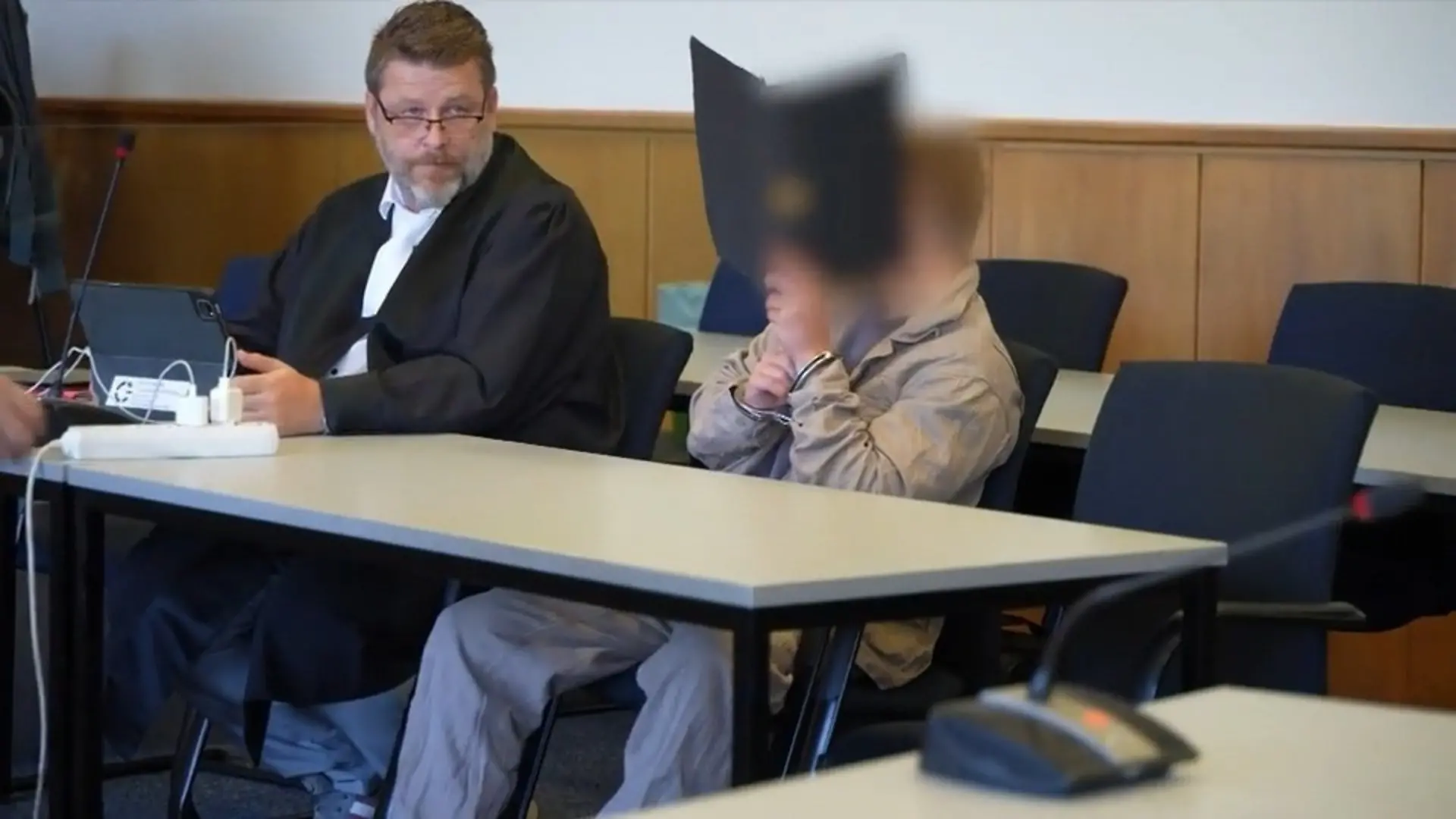 Wenn der Snapchat-Freund kein Teenager ist: Missbrauchsfall in Saarbrücken Warnung vor Cybergrooming