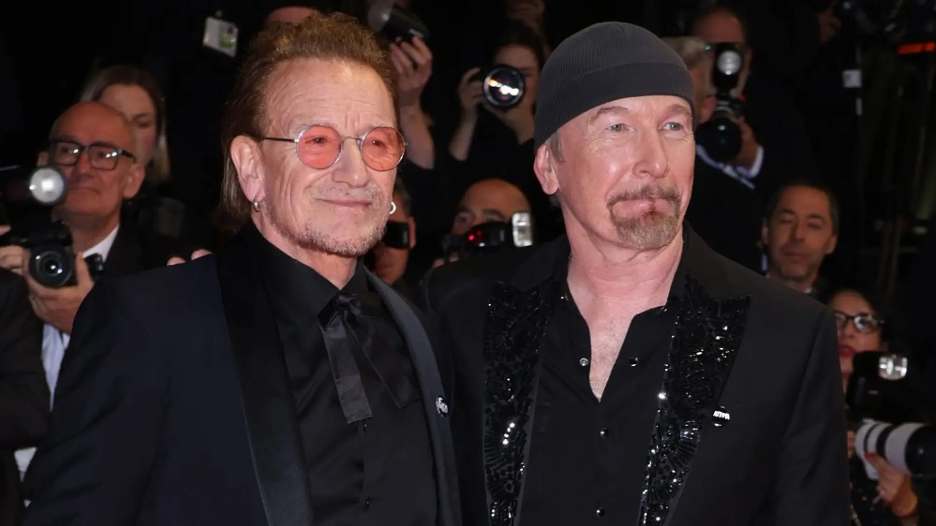 Bono und The Edge waren für Aufnahmen im Studio.