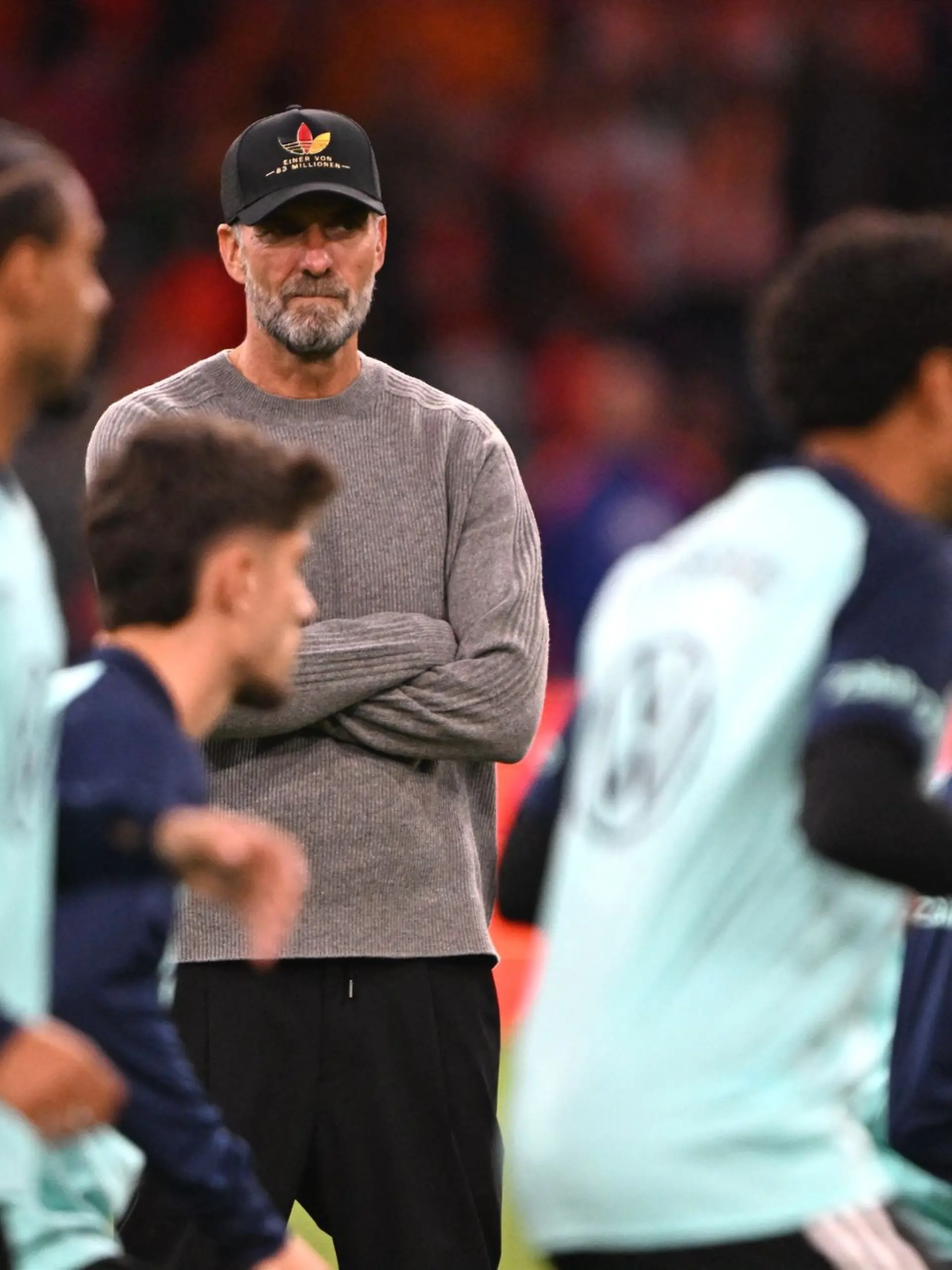 Bild zu: "Klopps erste Startelf mit Neuling Treu - Ausfall von Musiala"