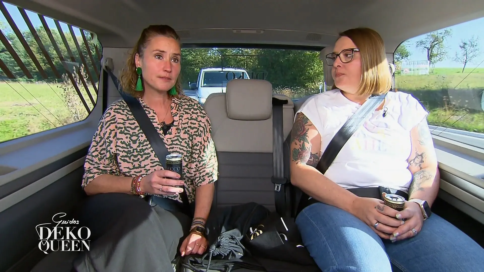 Bettina und Manja auf großer Shopping-Tour Die Zeit läuft