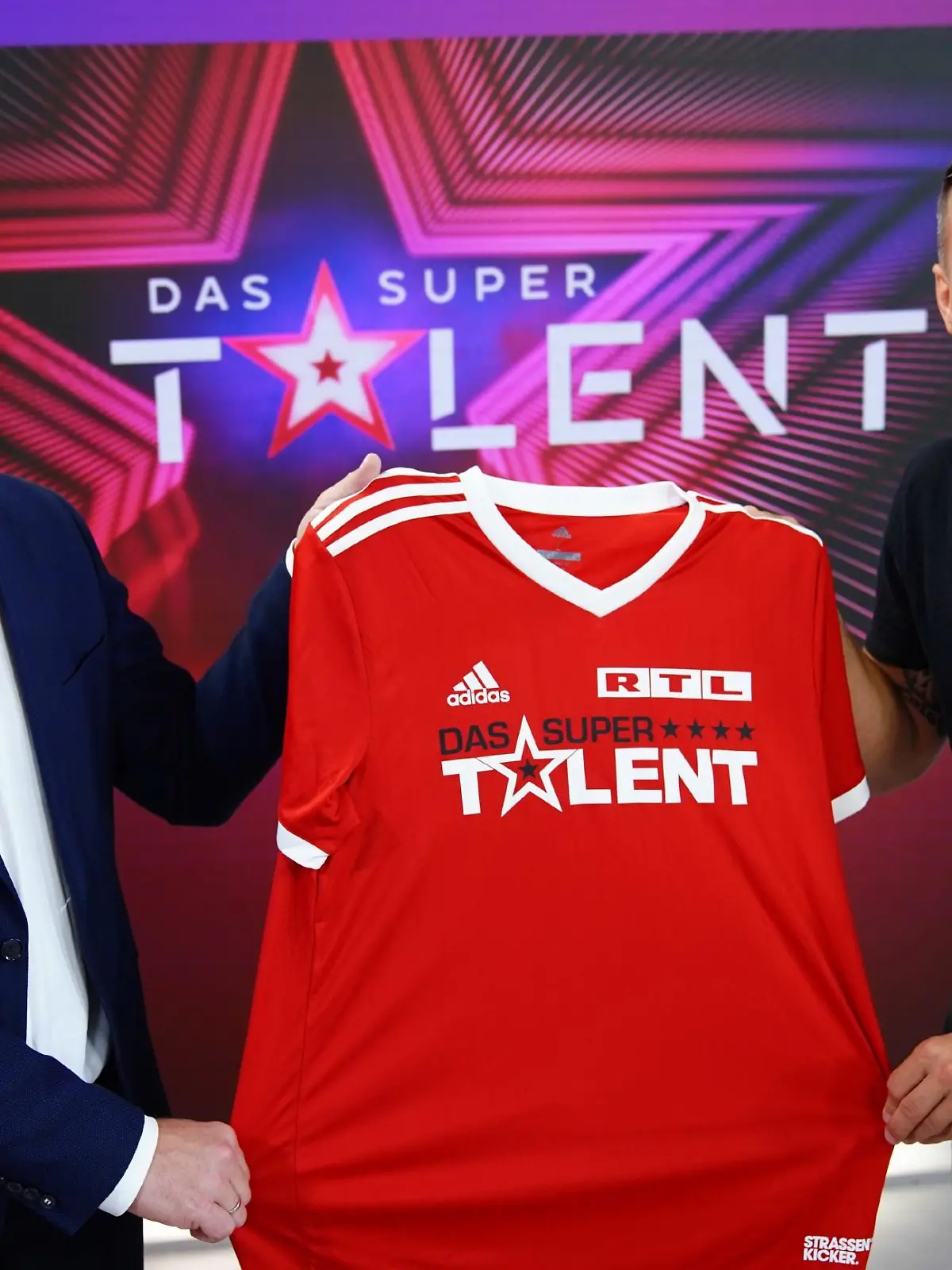 Transfer-Hammer: Lukas Podolski wird Juror bei "Das Supertalent"