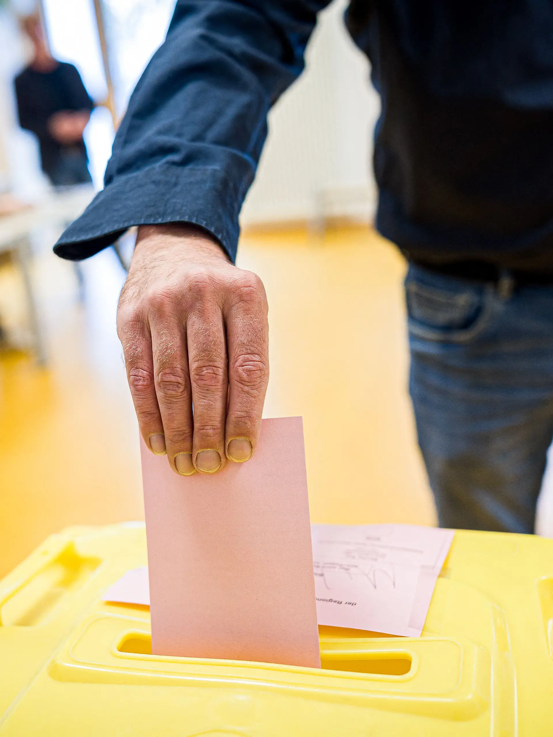 Große Entscheidungen in Niedersachsen: Wer bleibt und wer zieht neu ins Rathaus?