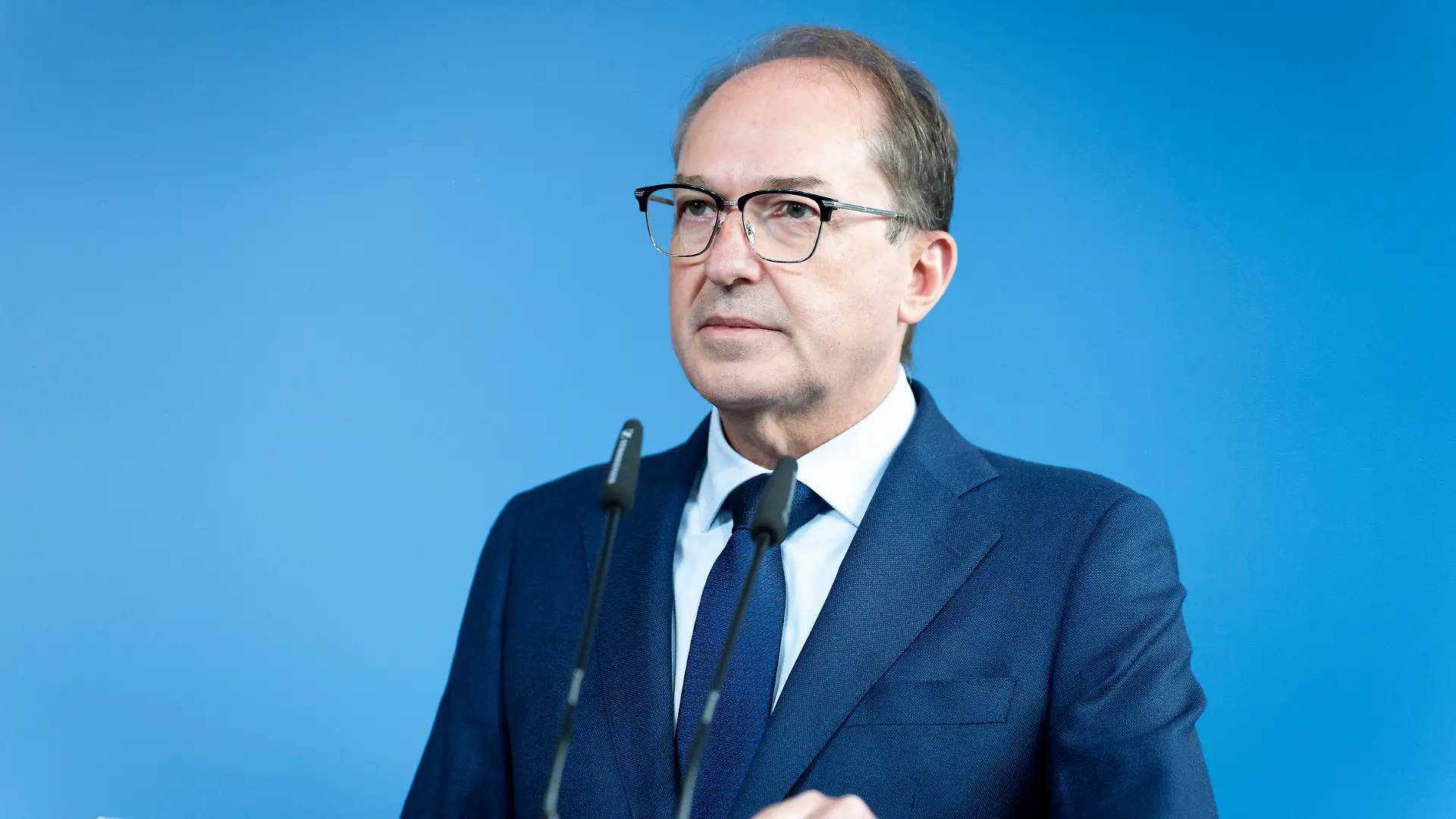 Alexander Dobrindt bei der Pressekonferenz [press conference] zum Aktionsplan der Bundesregierung gegen Sozialleistungsmissbrauch und Ausbeutung im Bundesministerium des Innern. Berlin, 23.09.2026