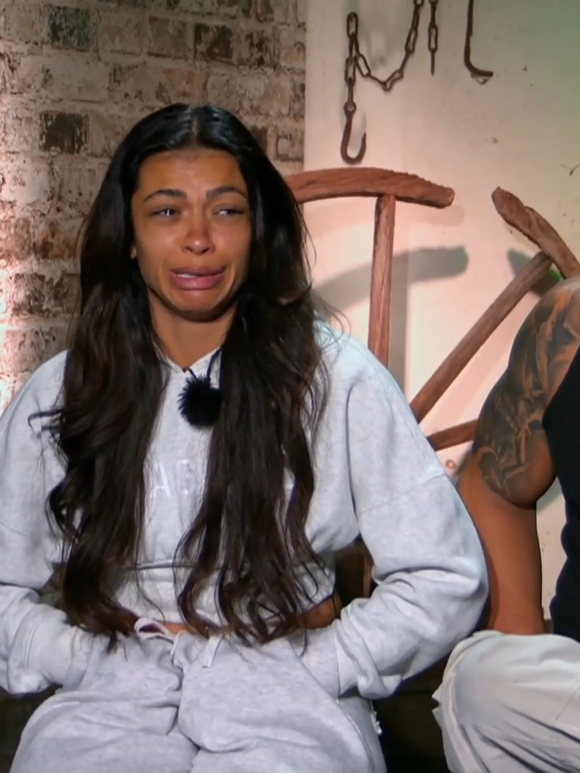 Bild zu: "Stehen Hati und Alex vor den Trümmern ihrer Liebe?"