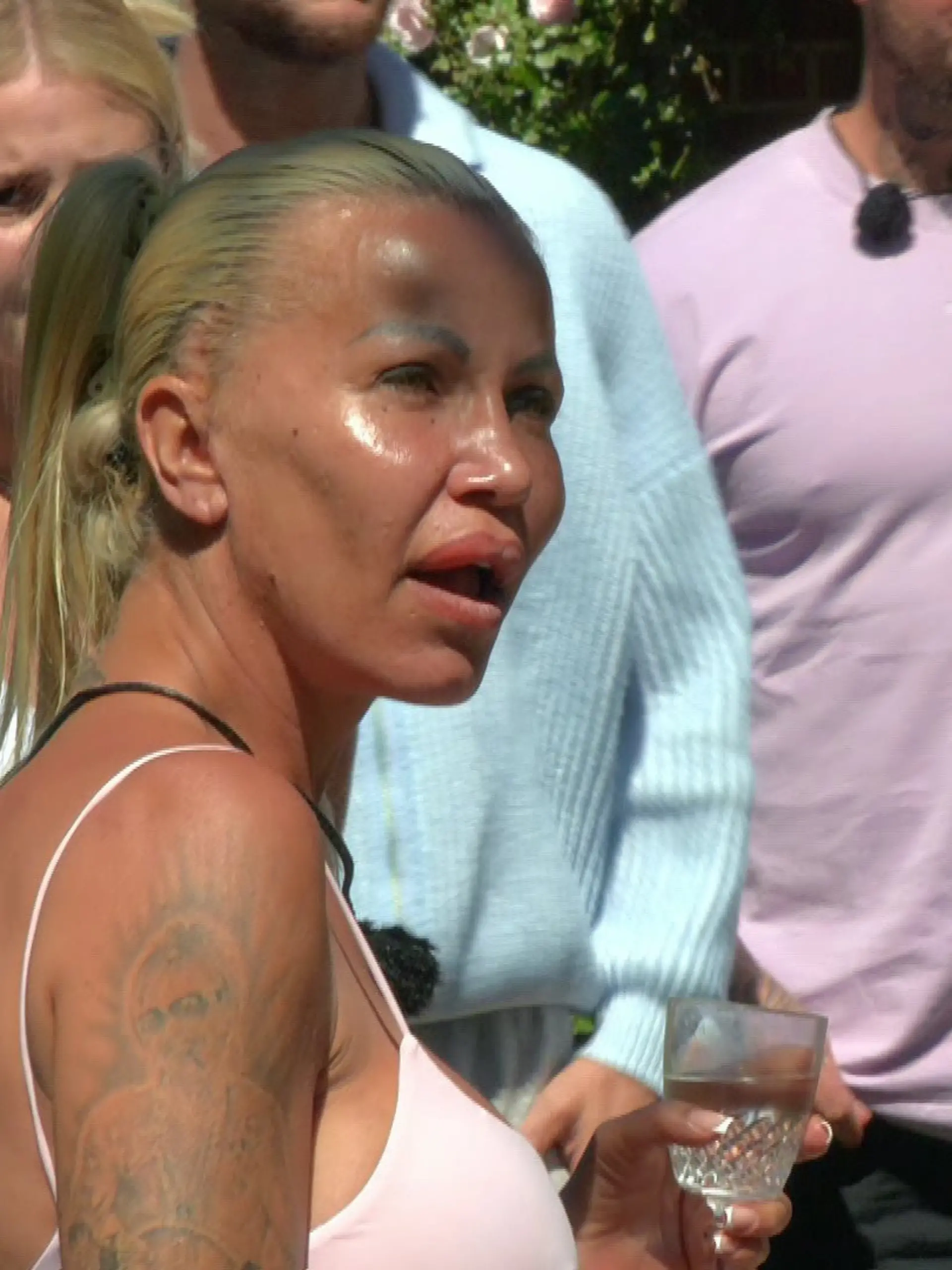 Bild zu: "Putz-Zoff eskaliert! HIER platzt Ginger Costello-Wollersheim der Kragen"