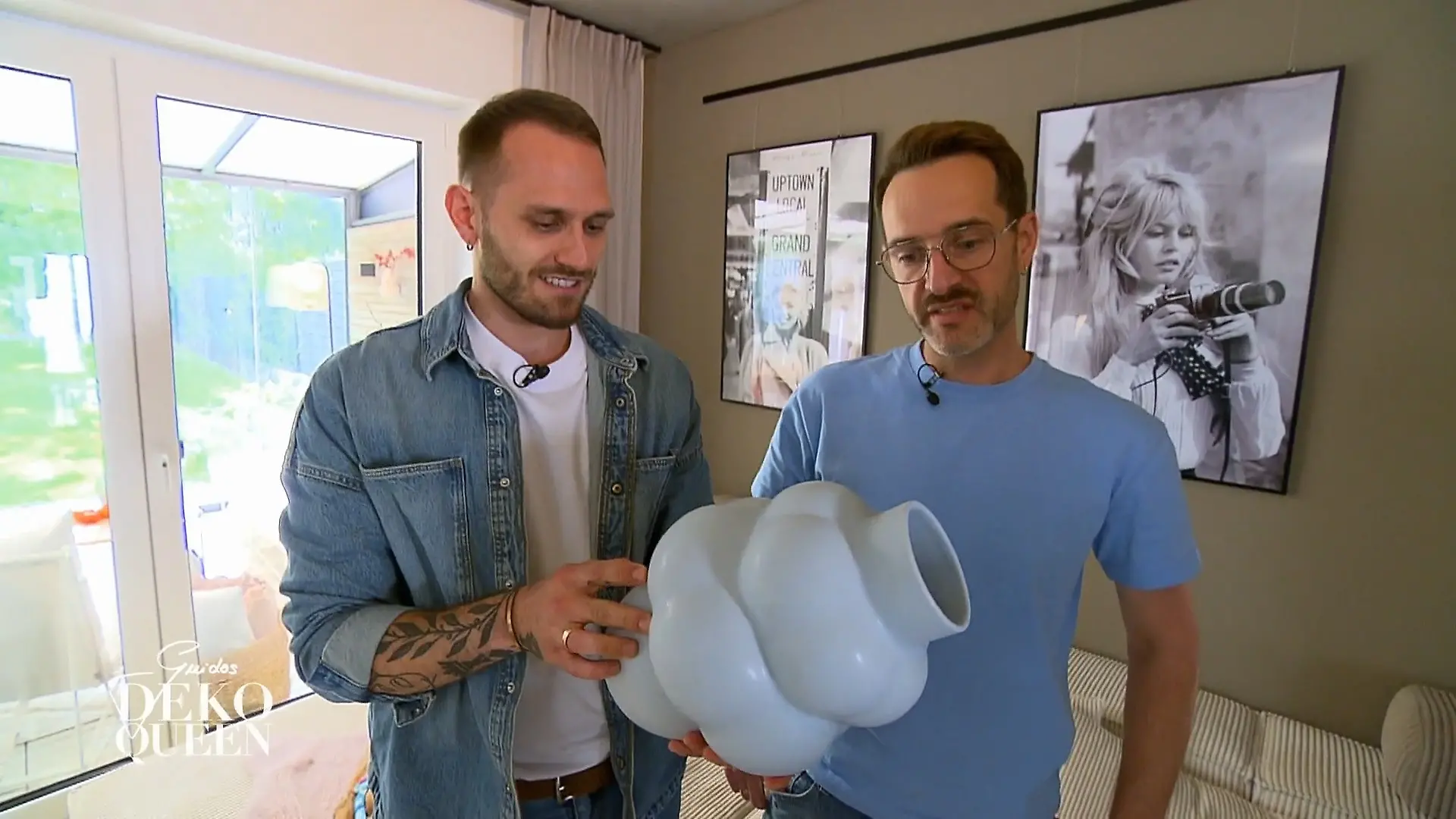 Deko-Boy Tom bringt den Eyecatcher Himmelblau