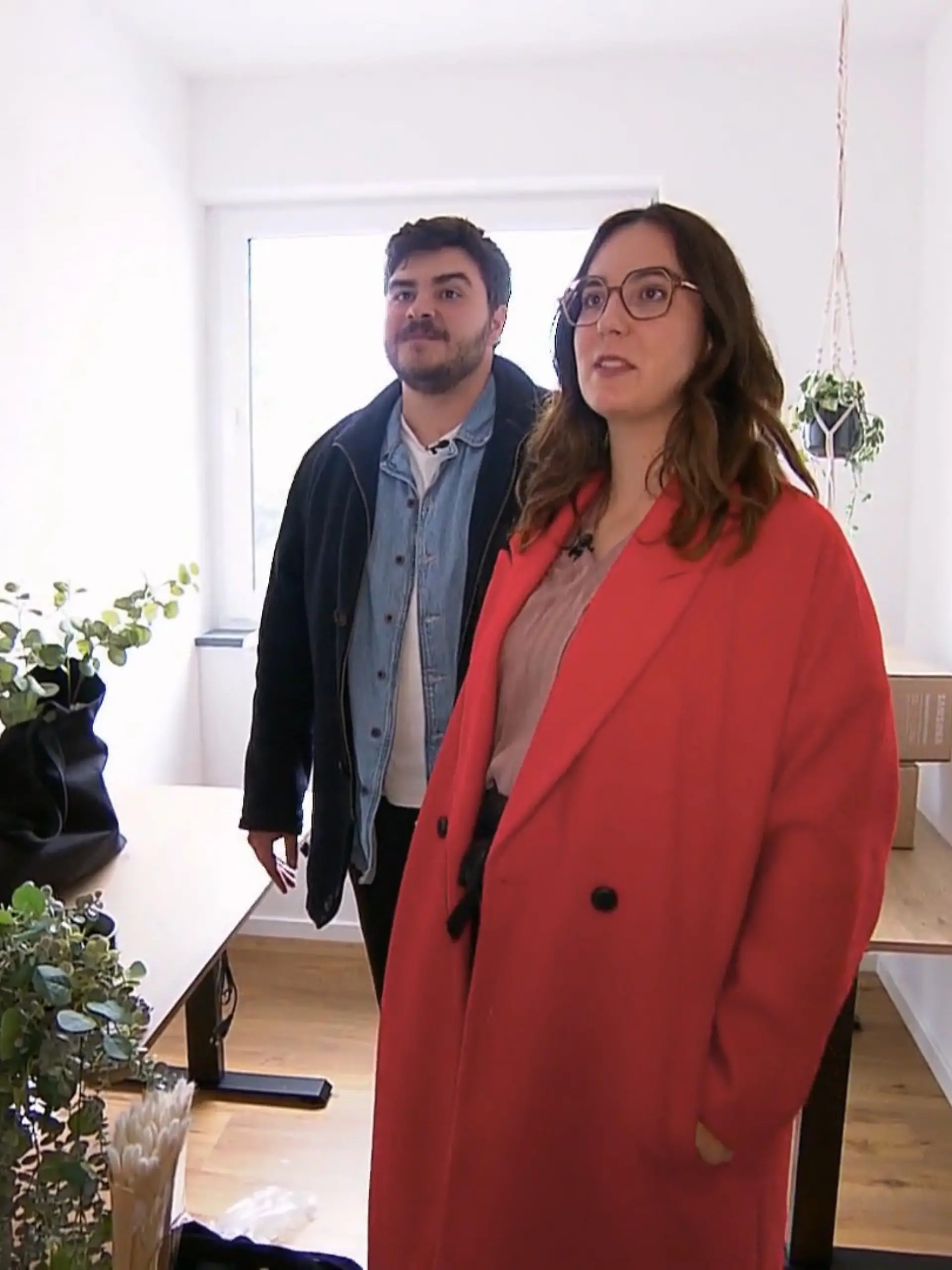 Bild zu: "Ria und Alex greifen beim Farbton immer wieder daneben"