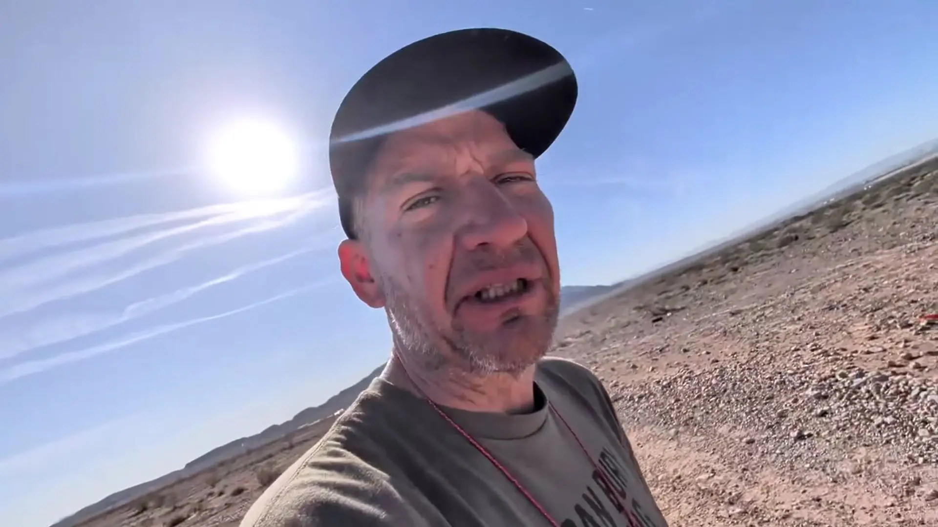Michael Graf lebt seit Monaten als Aussteiger in der Wüste.