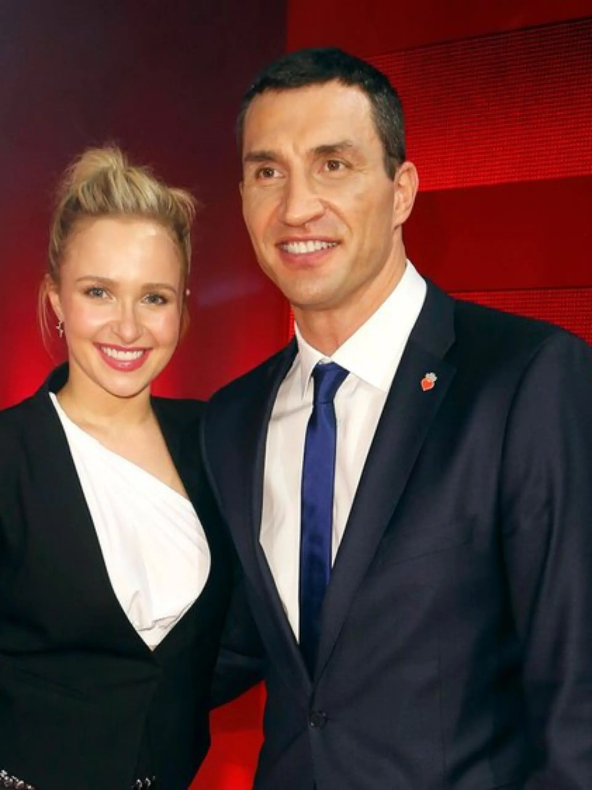 Hayden Panettiere und Wladimir Klitschko lernen sich 2009 kennen. 2013 verlobten sie sich, 2014 kam ihre Tochter zur Welt. 2018 folgte die endgültige Trennung.