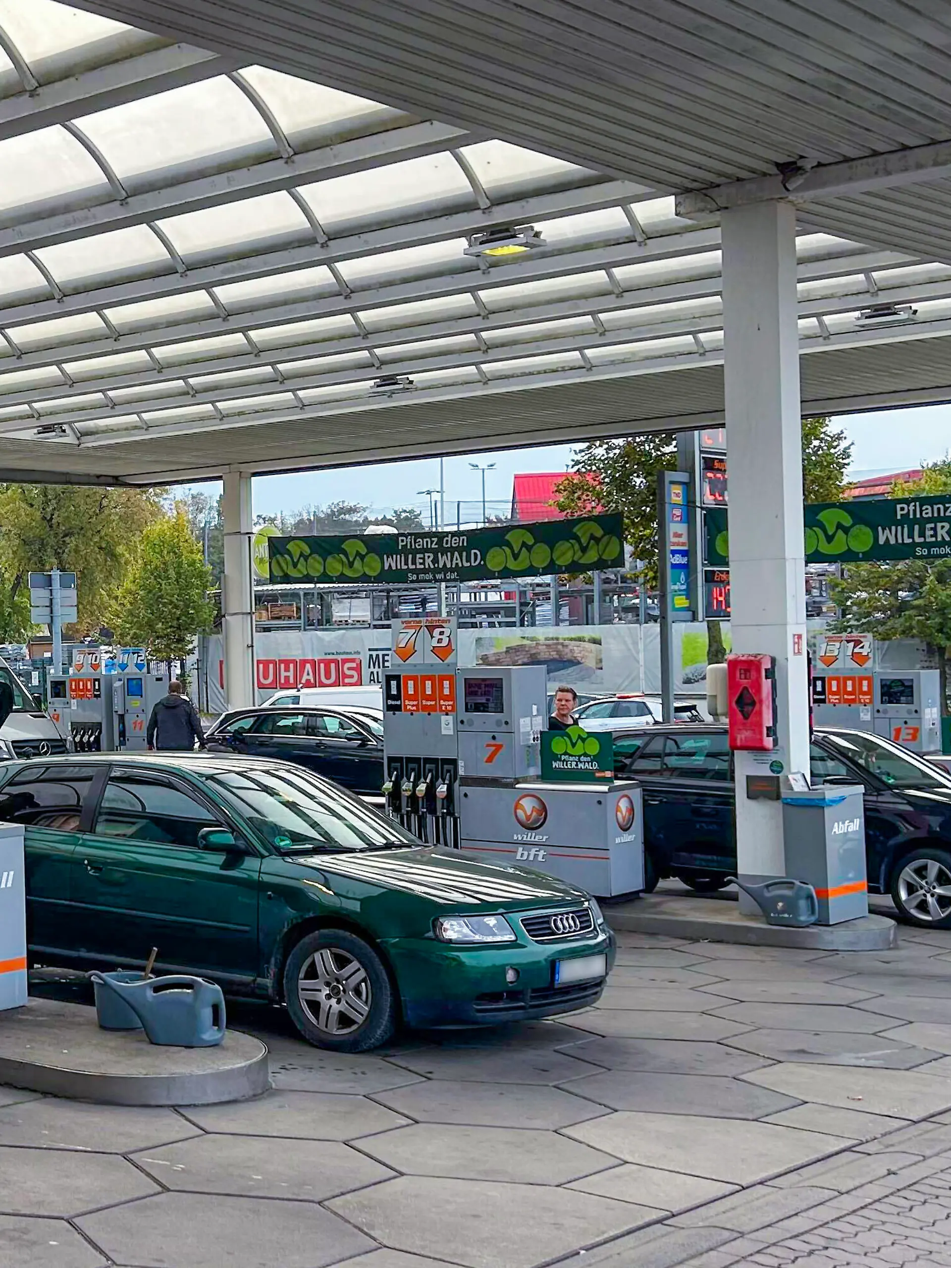 Tankstelle „BfT Willer” in Kiel