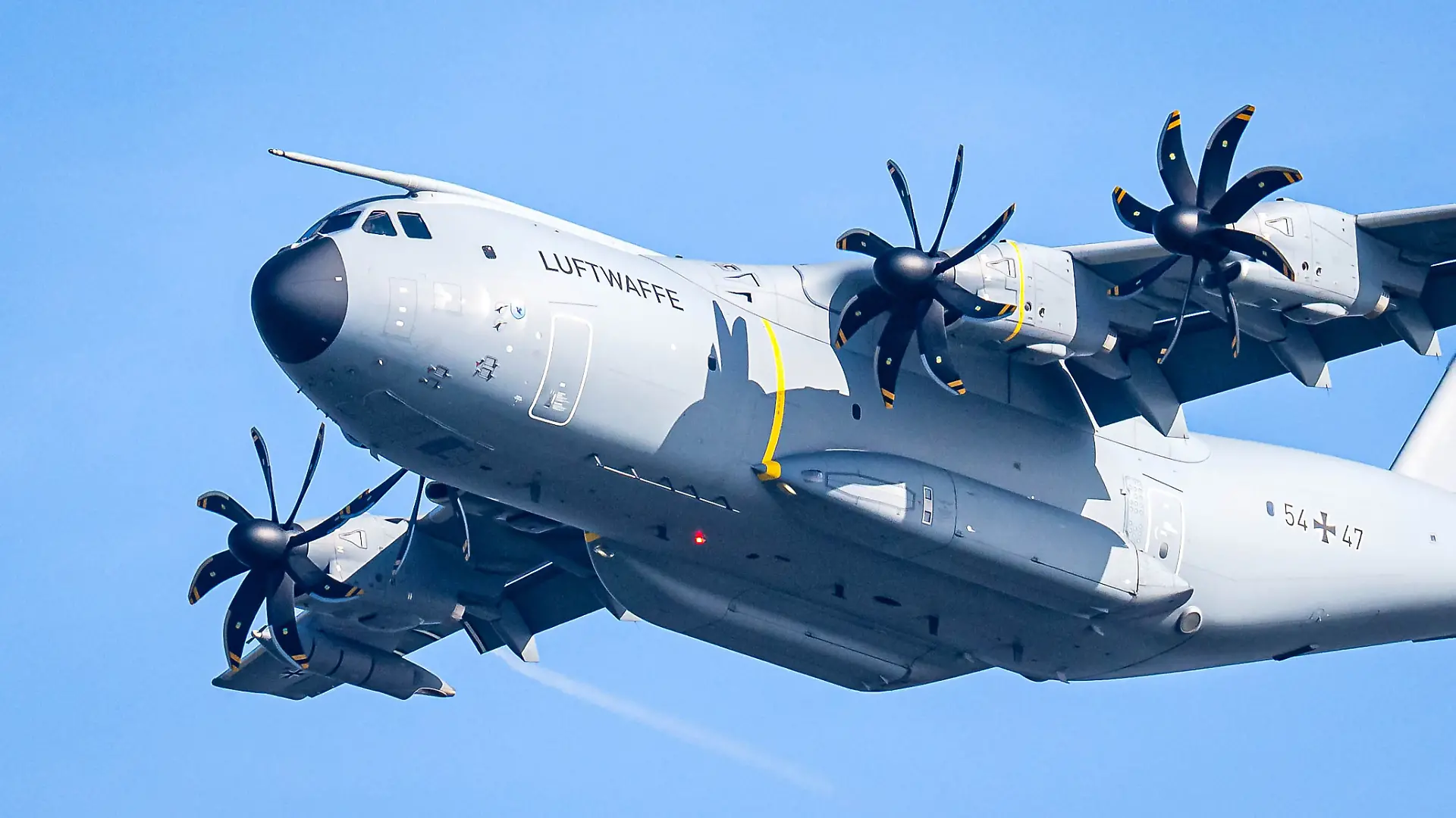 A400M