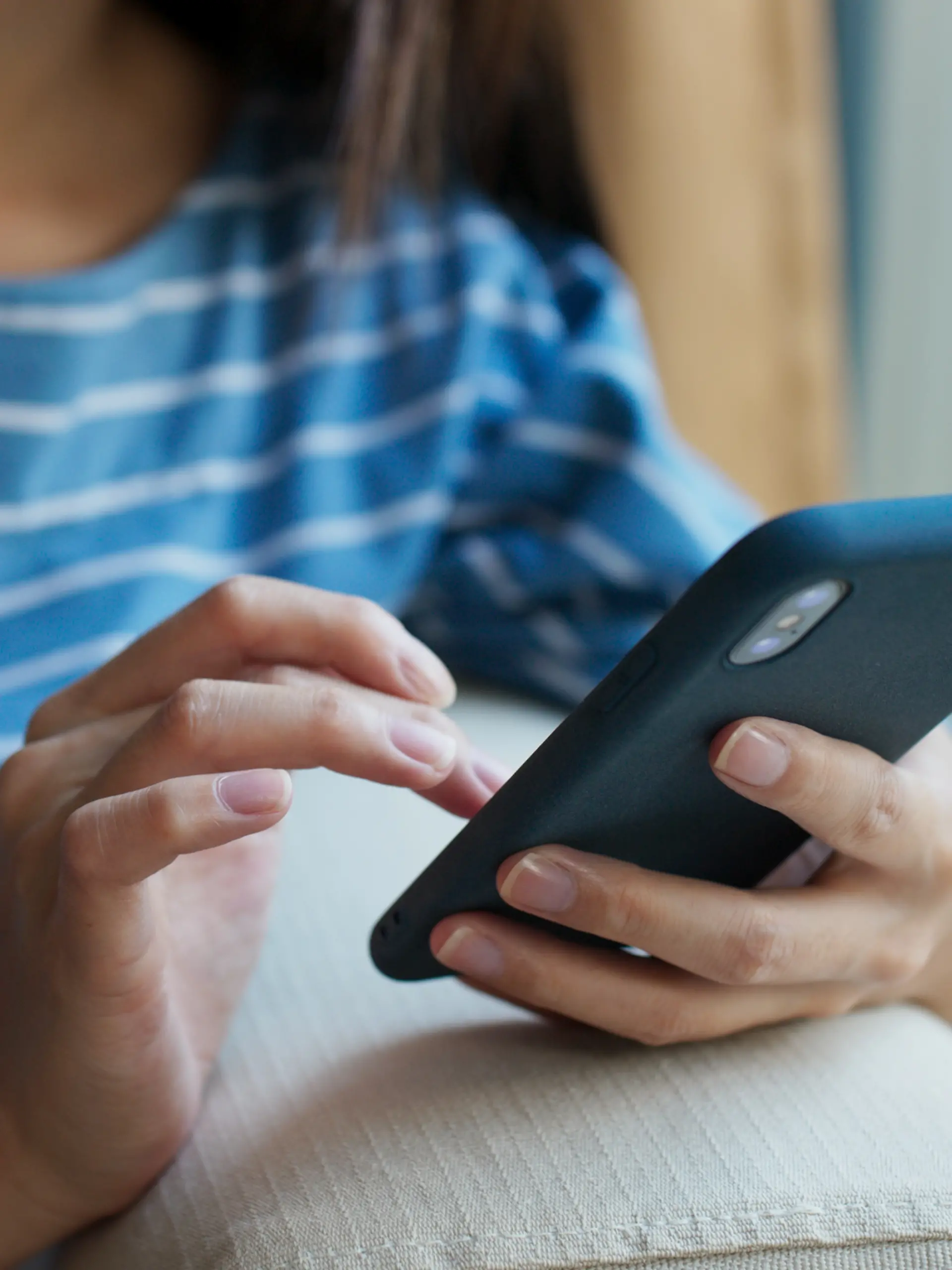 Im Idealfall erleichtert das Handy euren Alltag – aber bestimmt ihn nicht (Symbolbild)