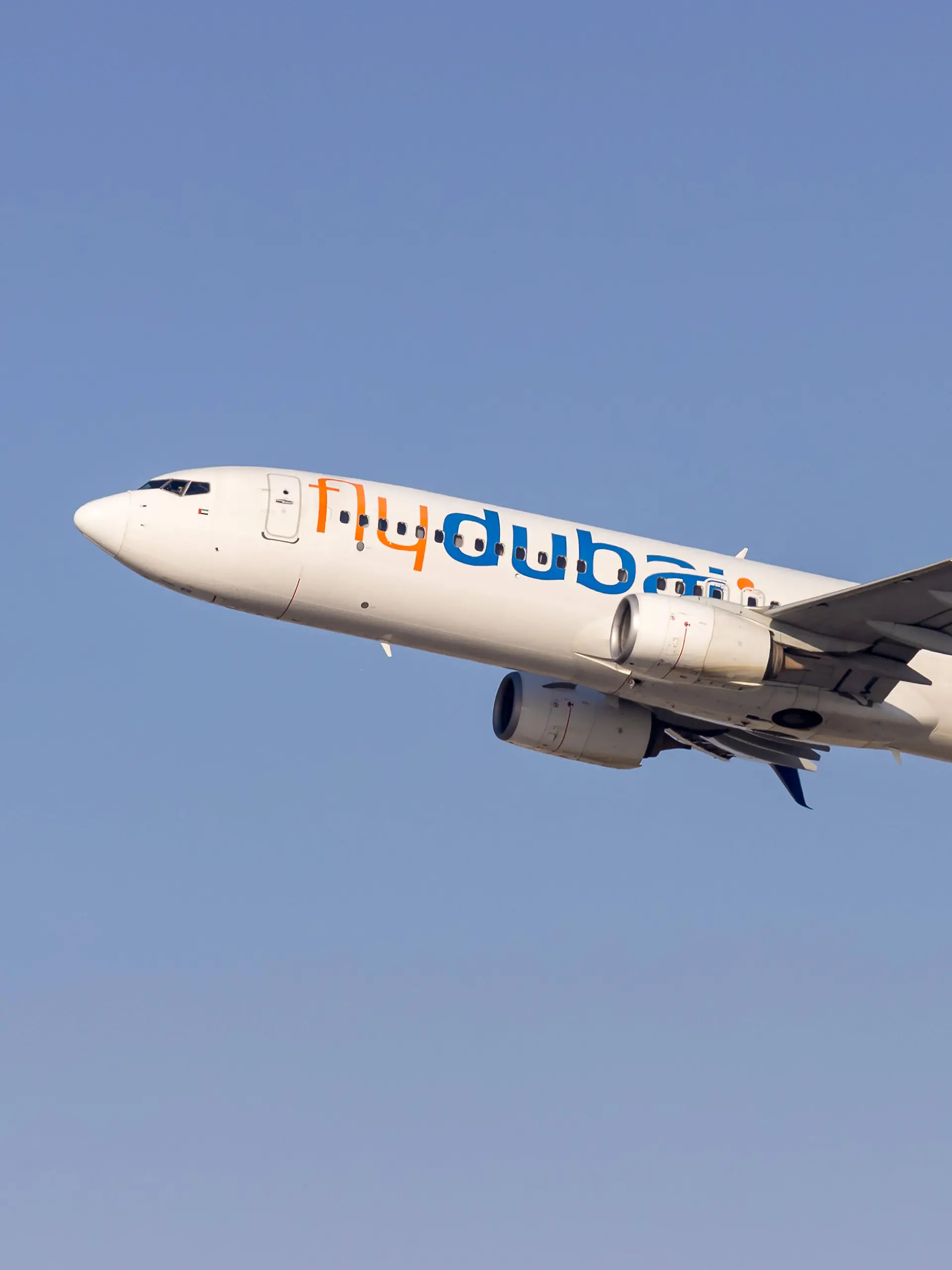 FlyDubai Boeing 737-800 Flugzeug Flughafen Dubai in den Vereinigten Arabischen Emiraten FlyDubai Boeing 737-800 Flugzeug Flughafen Dubai in den Vereinigten Arabischen Emiraten