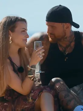 „Ex on the Beach”-Kandidatin Eileen hat es Gigi direkt angetan. 