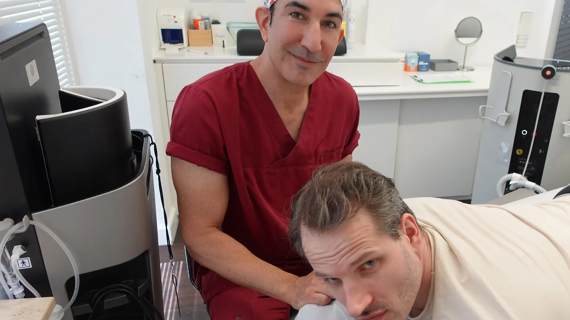 David Koch und Dr. Afschin Fatemi