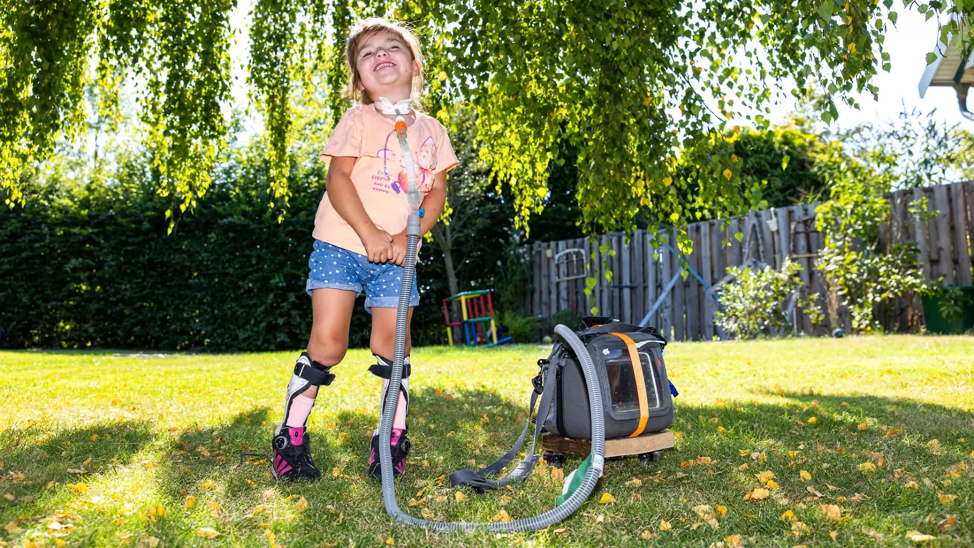 Zoé hat SMARD Typ 1, eine seltene Muskelerkrankung.
