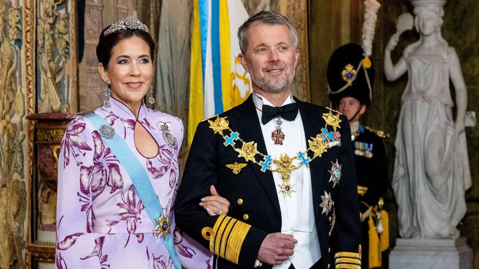 Königin Mary und König Frederik, hier bei den Feierlichkeiten zu König Carl Gustafs 80. Geburtstag, befinden sich aktuell in Marys Heimatstadt in Australien.