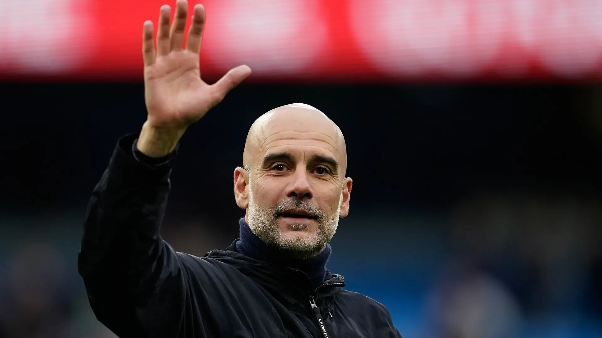 Pep Guardiola sagt Man City seine Unterstützung zu. (Archivbild)