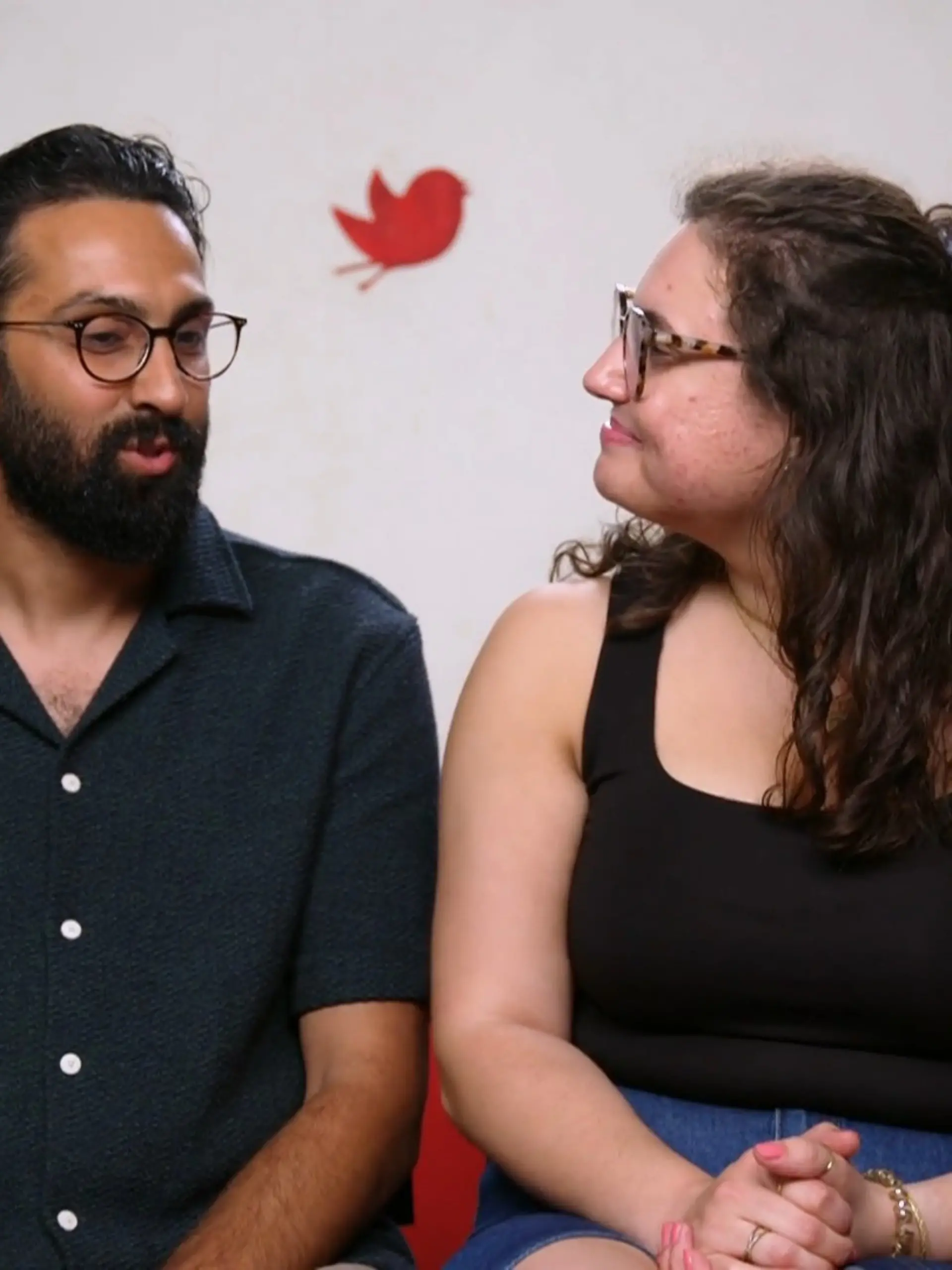 Bild zu: "So entscheiden sich Annika und Mustafa"