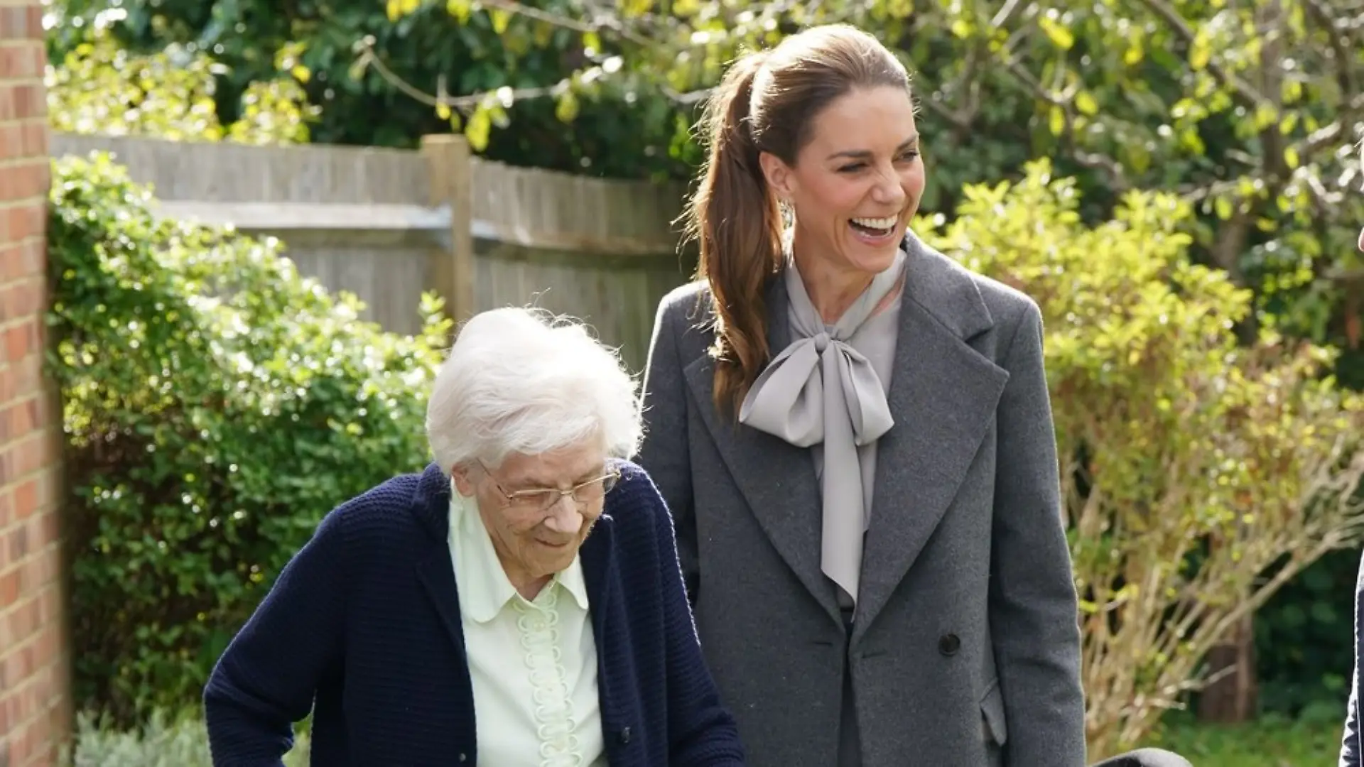 Prinzessin Kate holte am Mittwoch höchstpersönlich eine Seniorin ab.