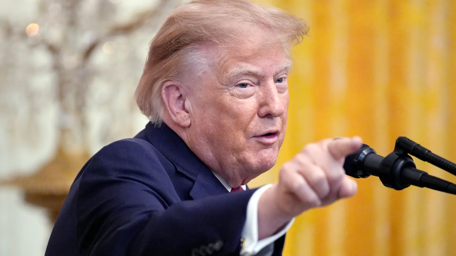 United States President Donald J Trump speaks during the Hispanic Heritage Month Celebration in the East Room of the White House in Washington, DC, USA, Wednesday, September 30, 2026. Credit: CNP/ AdMedia