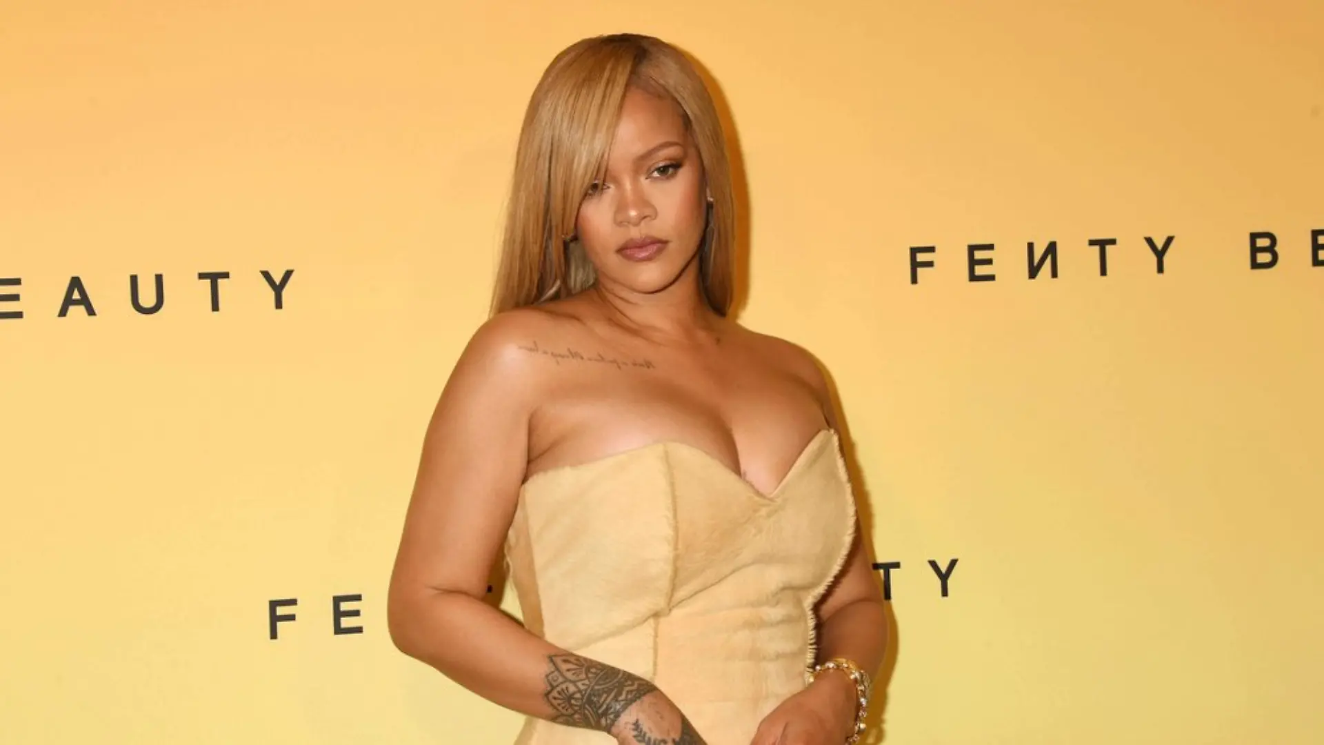 Rihanna: Im März wurde auf ihr Haus geschossen.