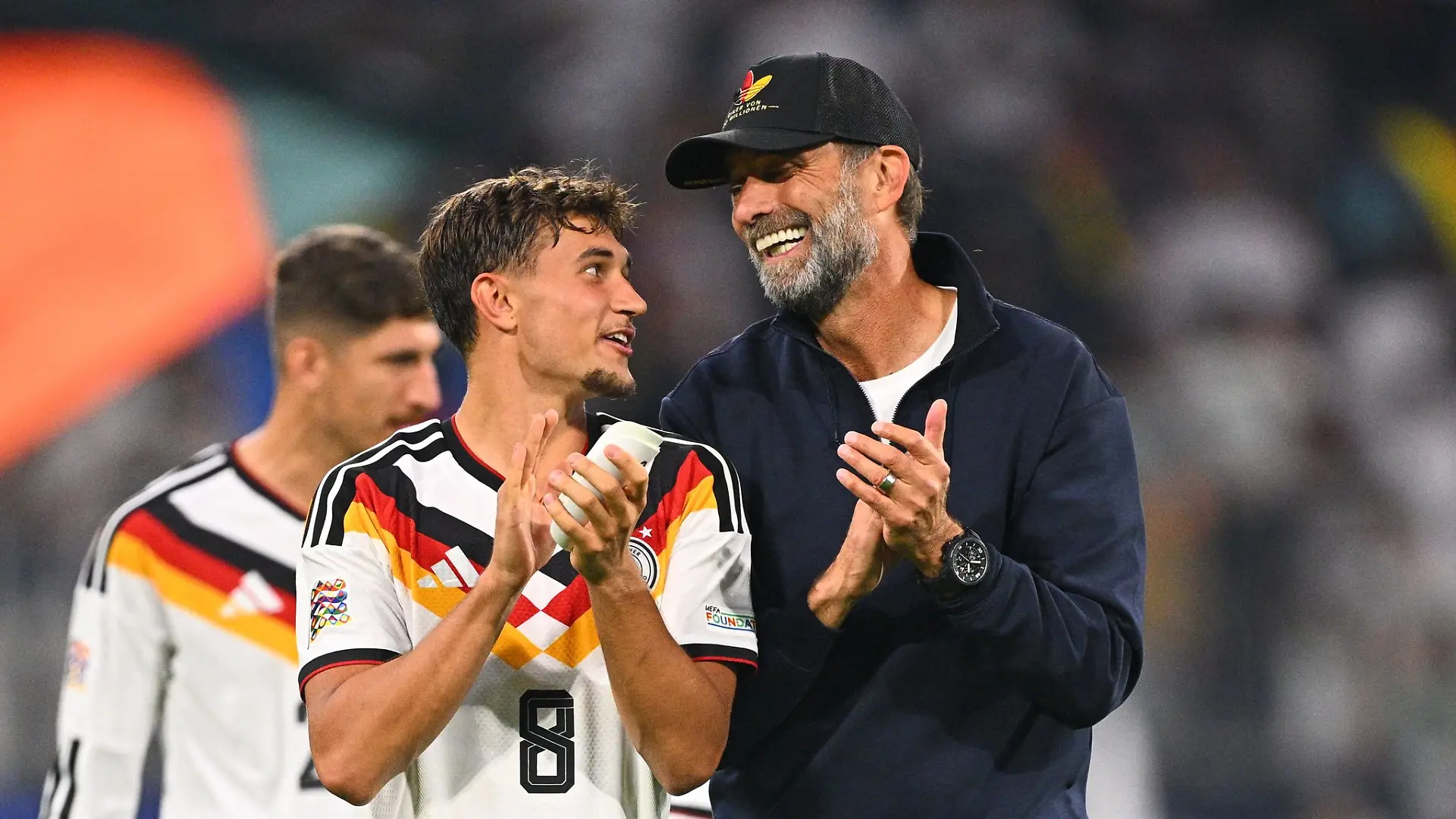 Jürgen Klopp konnte gegen Serbien den ersten Sieg als DFB-Coach feiern.