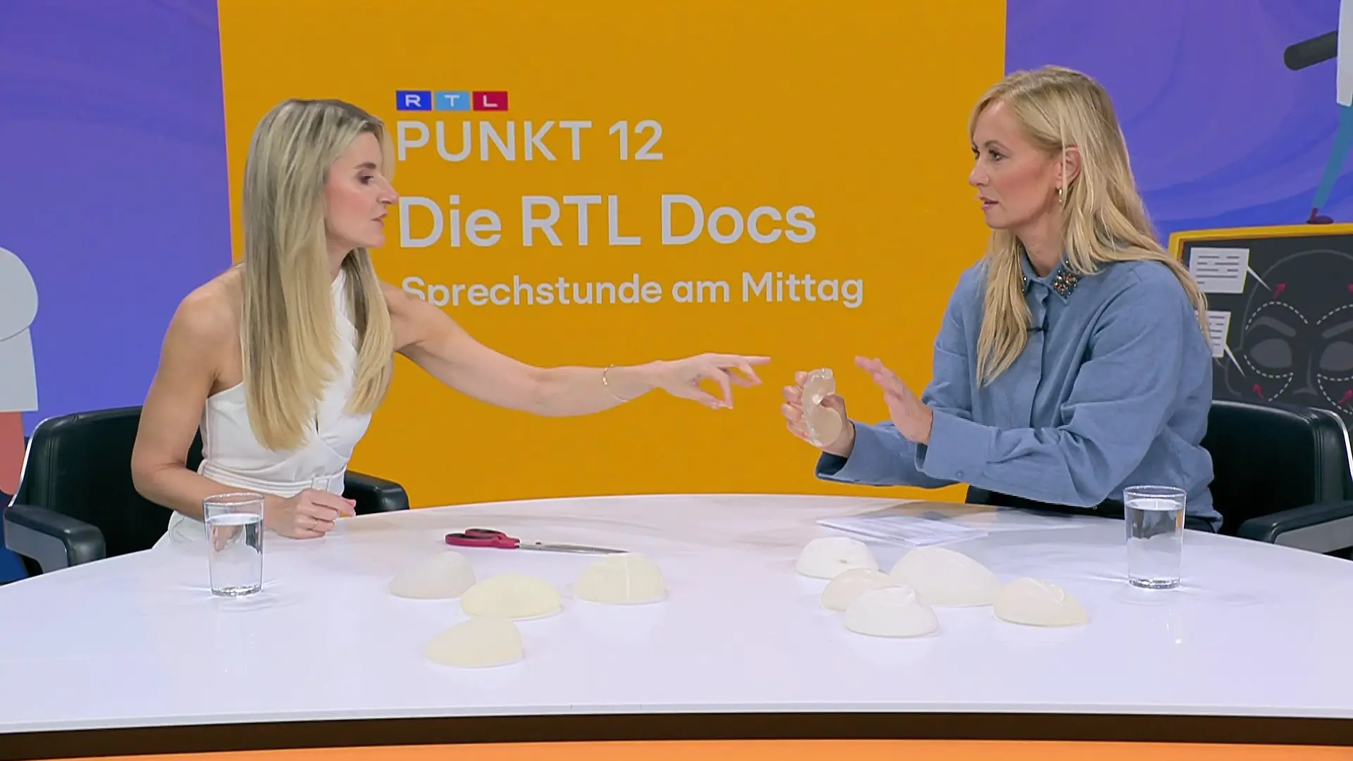 Was passiert, wenn ein Brustimplantat reißt? Ärztin zeigt es im Video RTL Docs Sprechstunde