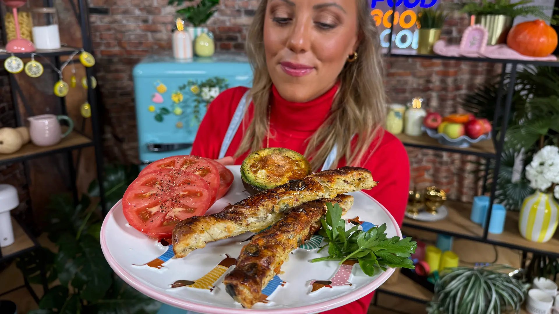 Bild zu: "Gefüllte Avocado und knusprige Schinken-Käse-Crossies"