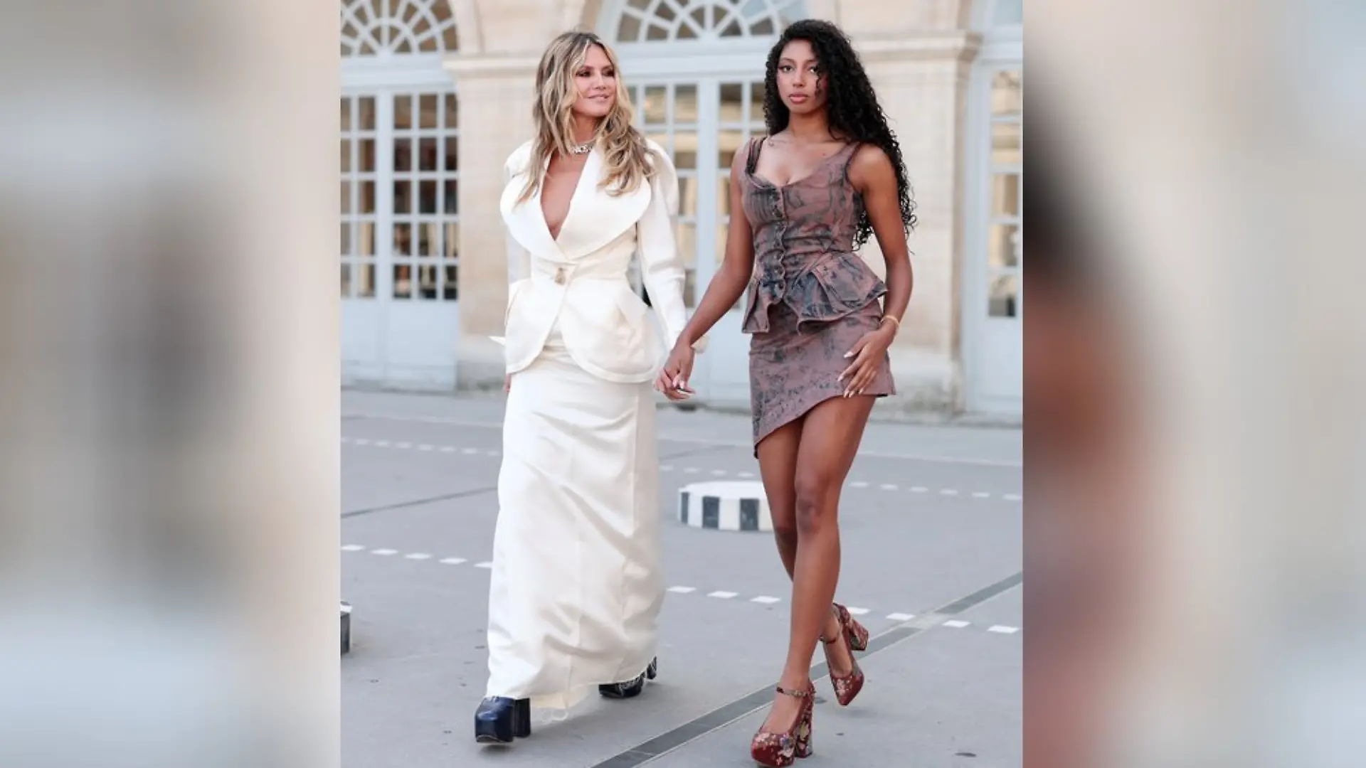 Beeindruckender Auftritt: Heidi Klum (l.) und ihre jüngere Tochter Lou bei der Paris Fashion Week.