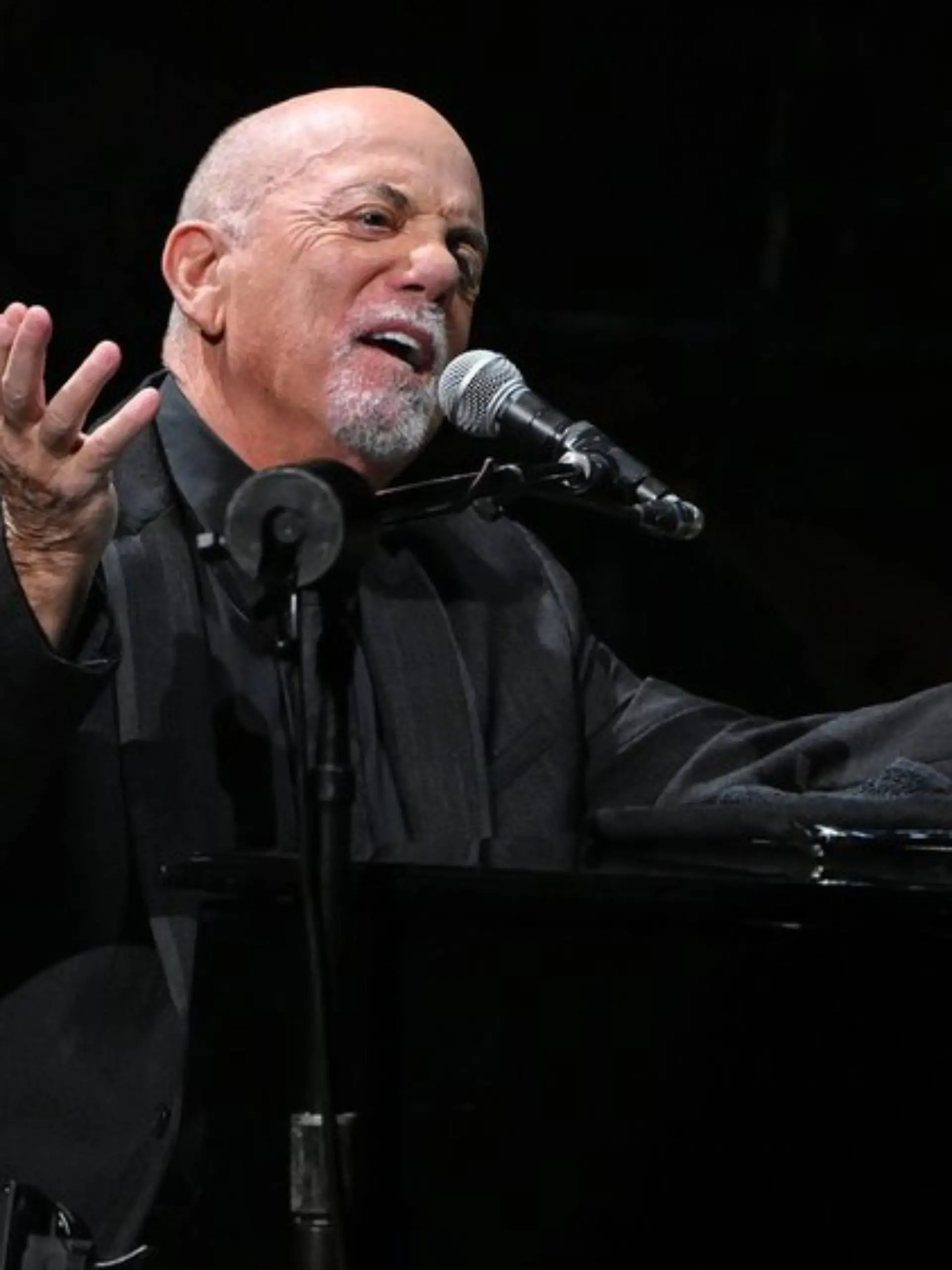Billy Joel hat mit Gleichgewichtsstörungen sowie Beschwerden beim Hören und Sehen zu kämpfen.