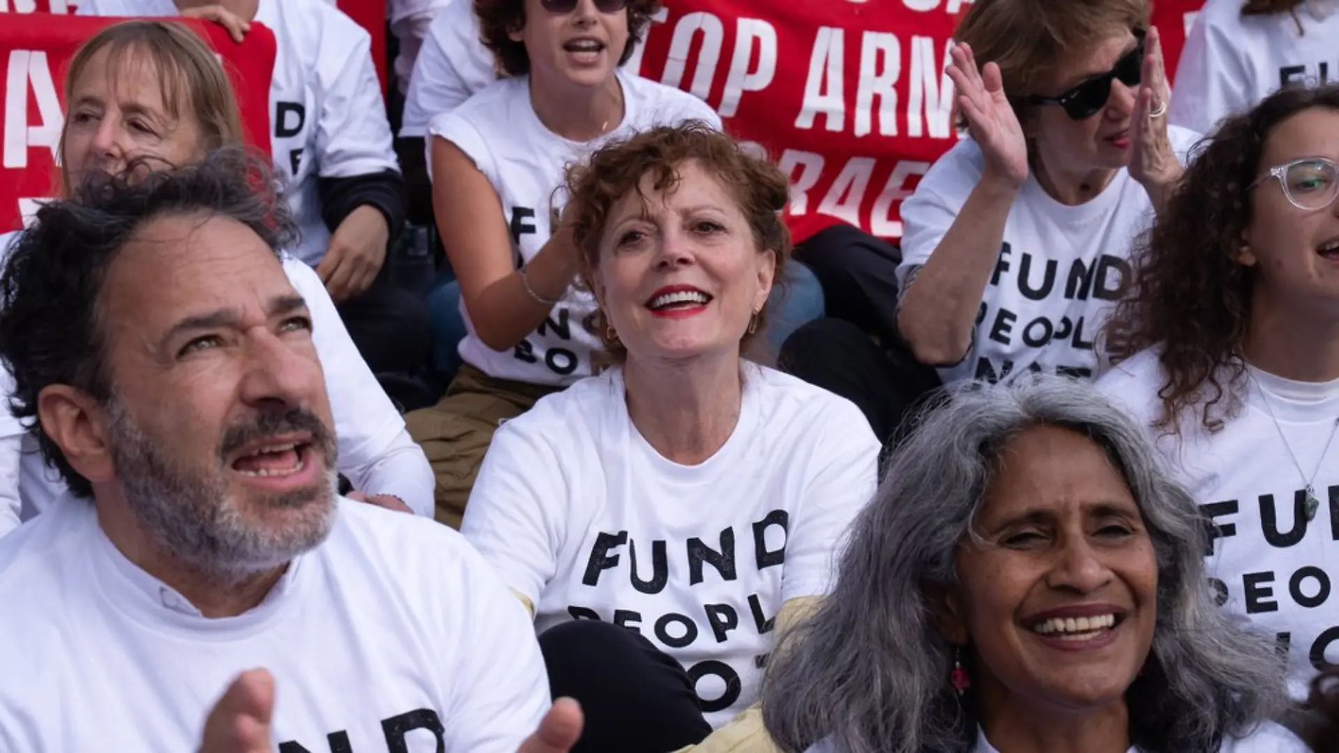Susan Sarandon engagiert sich seit jeher politisch. Wenige Tage vor ihrem 80. Geburtstag wurde sie bei einem Protest in New York City festgenommen.