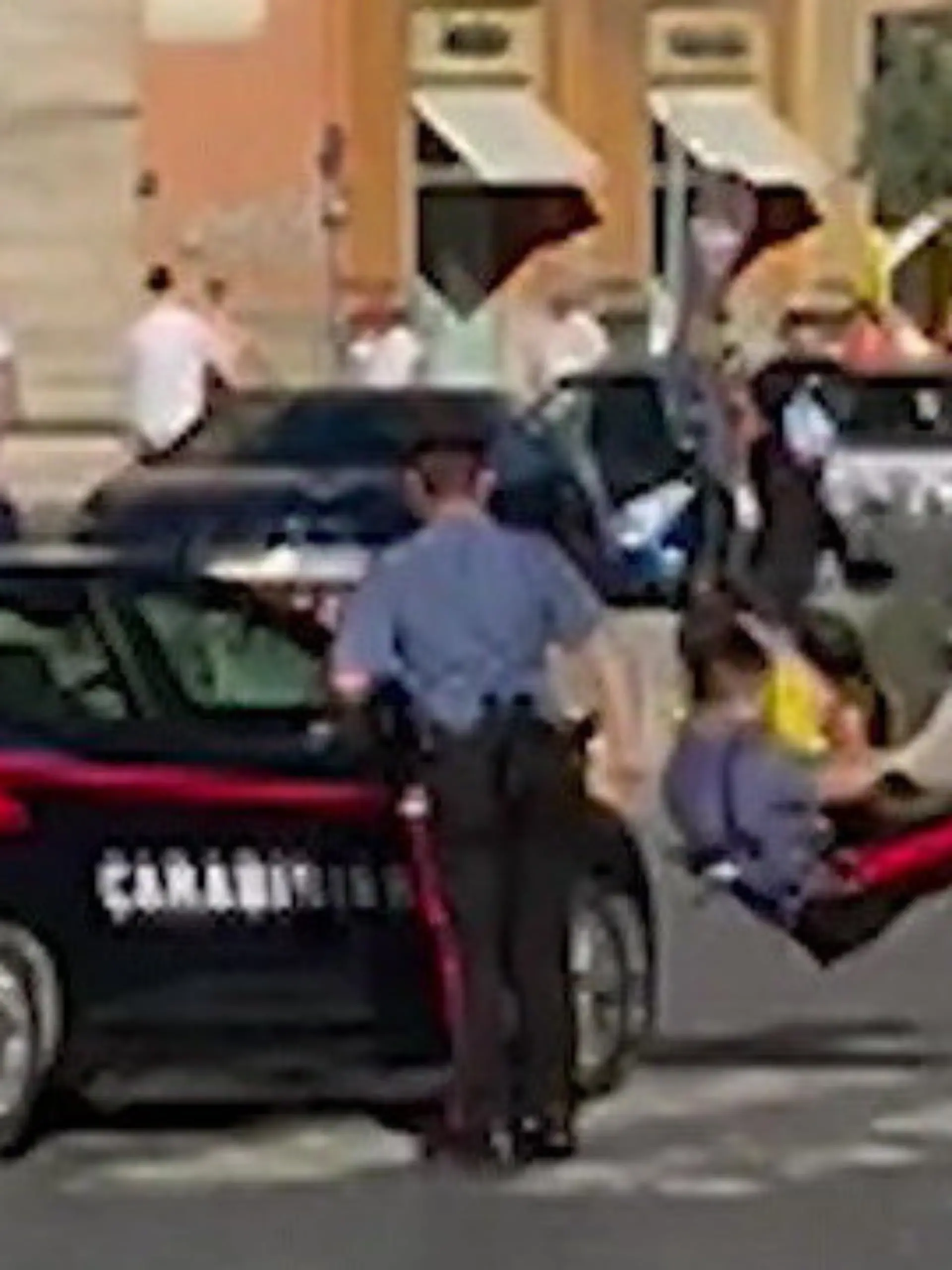 Bild zu: "Das ist doch einer von euch! Polizist fährt eigenen Kollegen über den Haufen"