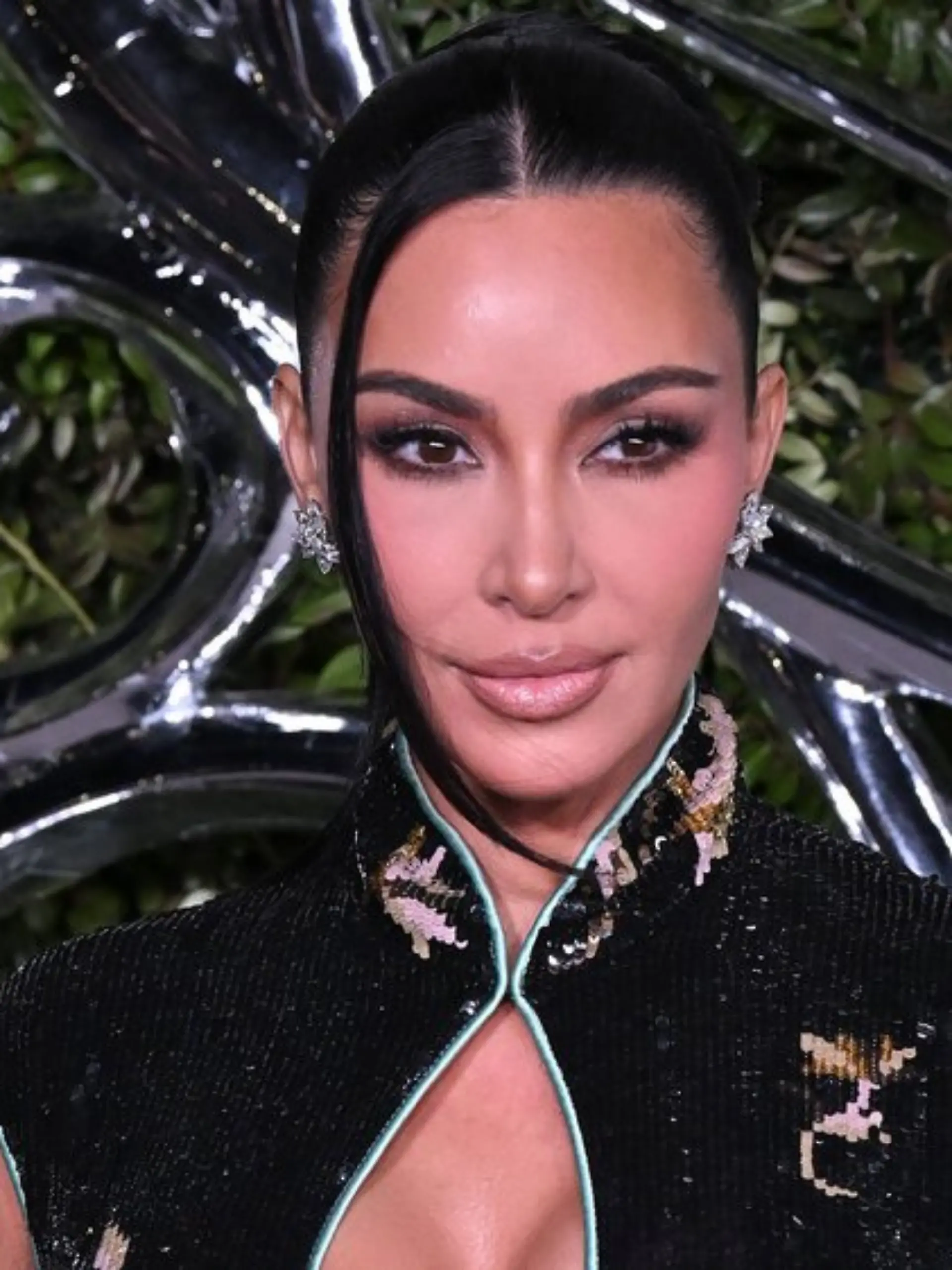 Kim Kardashian ist vierfache Mutter.