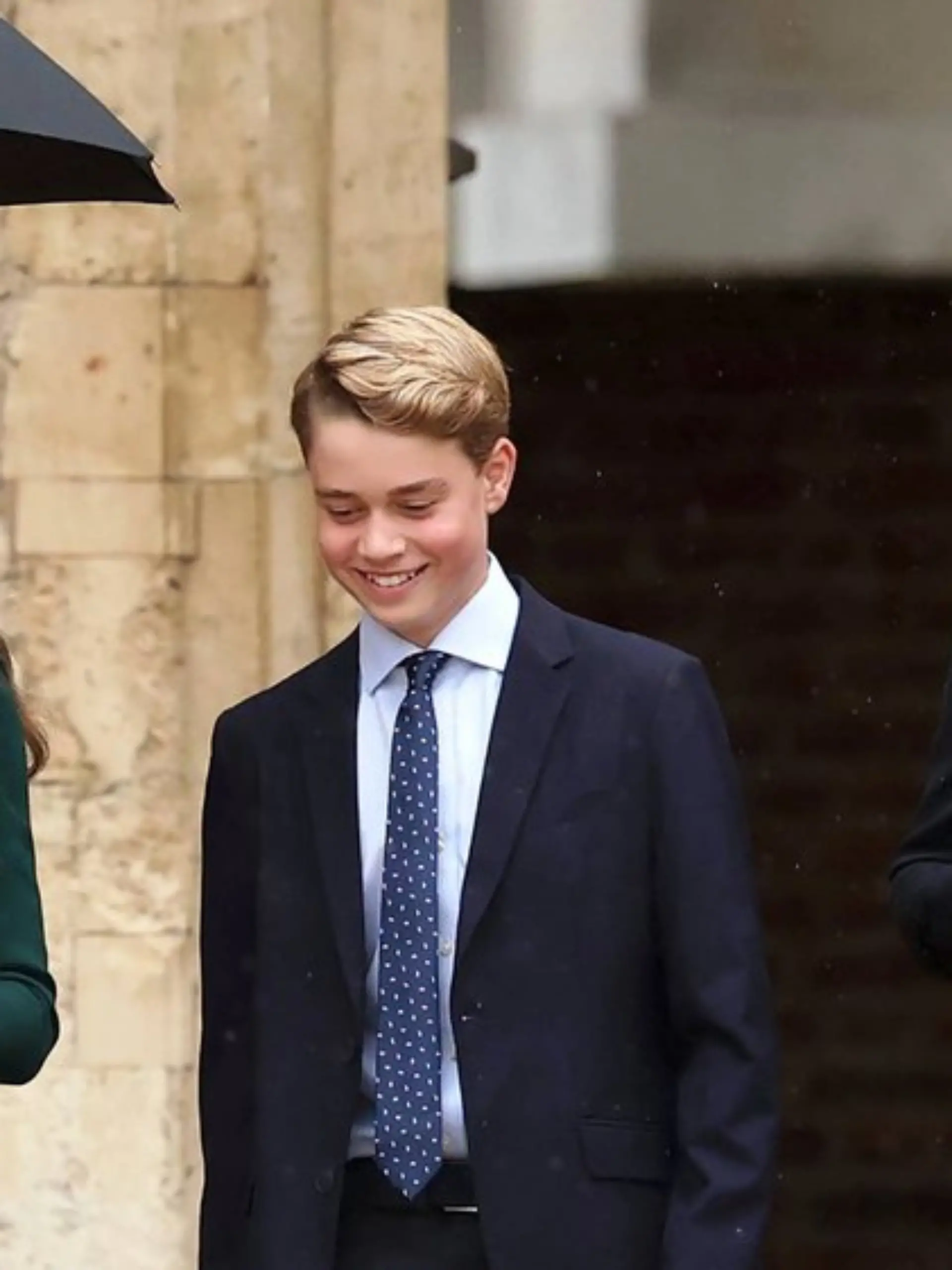 Prinz William (r.) und Prinzessin Kate begleiteten Prinz George im September zu seinem ersten Schultag am Eton College.