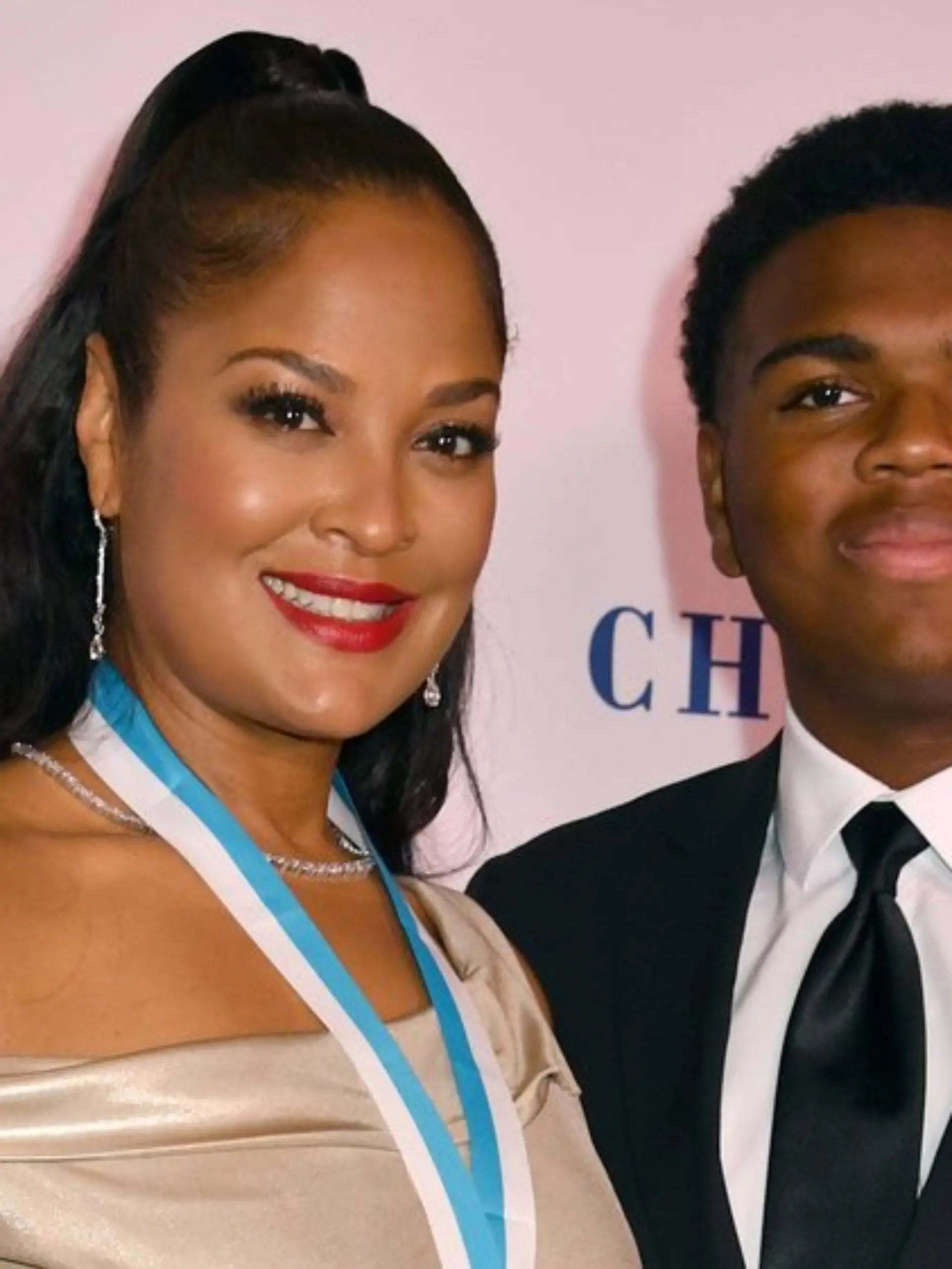 Laila Ali brachte ihren Sohn Curtis Jr. mit auf den roten Teppich.
