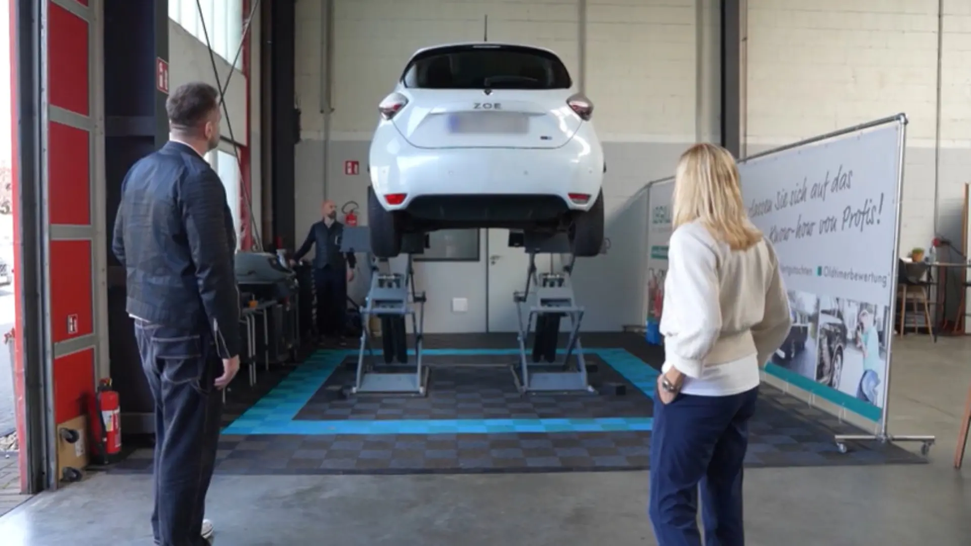 Gebrauchte E-Autos: Batteriezertifikat fehlt bei vier von fünf Angeboten Gebrauchtkauf von E-Auto im Test