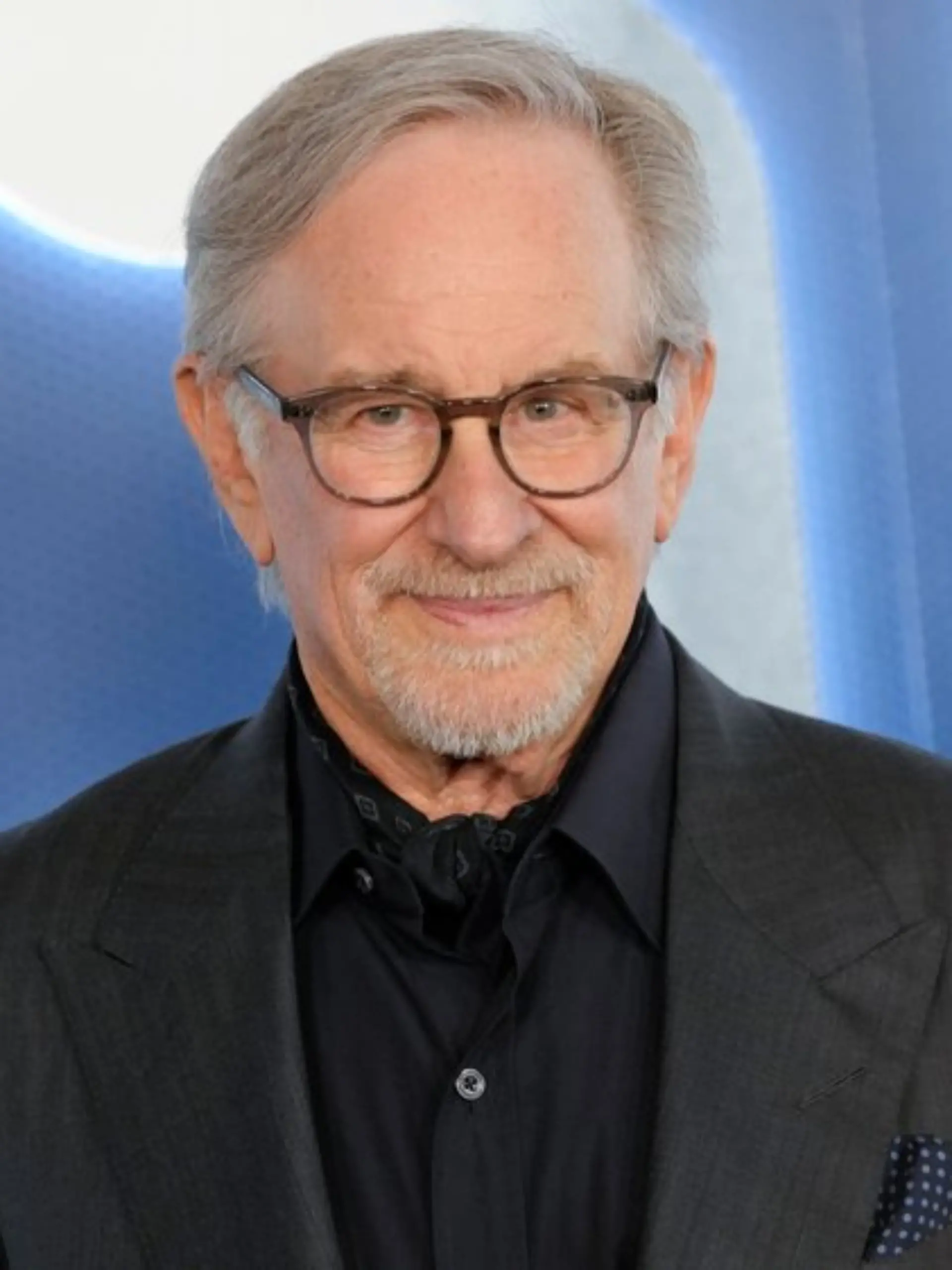 Steven Spielberg übernimmt eine Schlüsselrolle beim achten "Transformers"-Film.