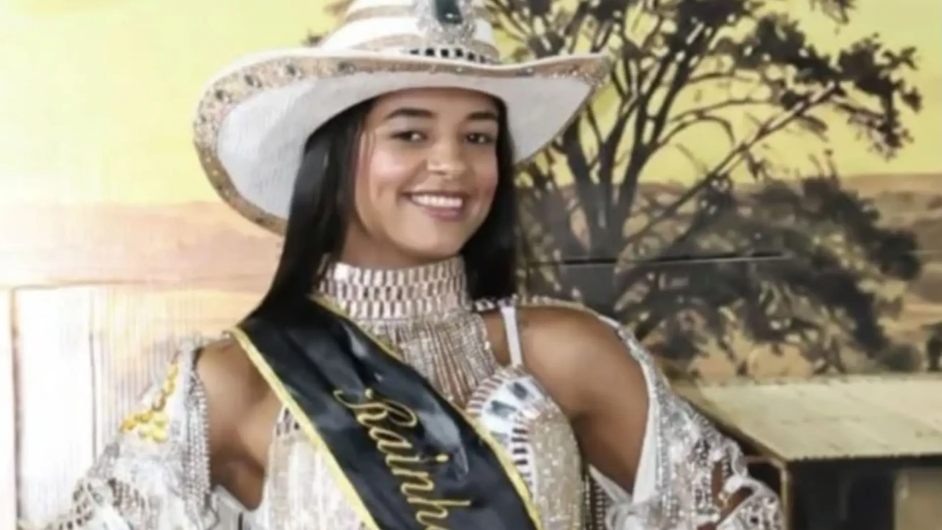 Beauty queen and 'model mum', 22, dies after being struck by lightning during family lunch