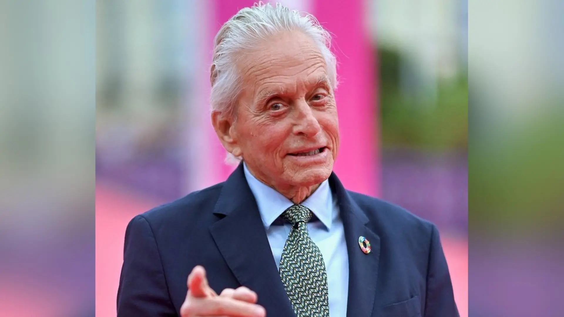 Mit der Treue nahm es Michael Douglas lange Zeit nicht sehr genau, wie er in seinem neuen Buch zugibt.